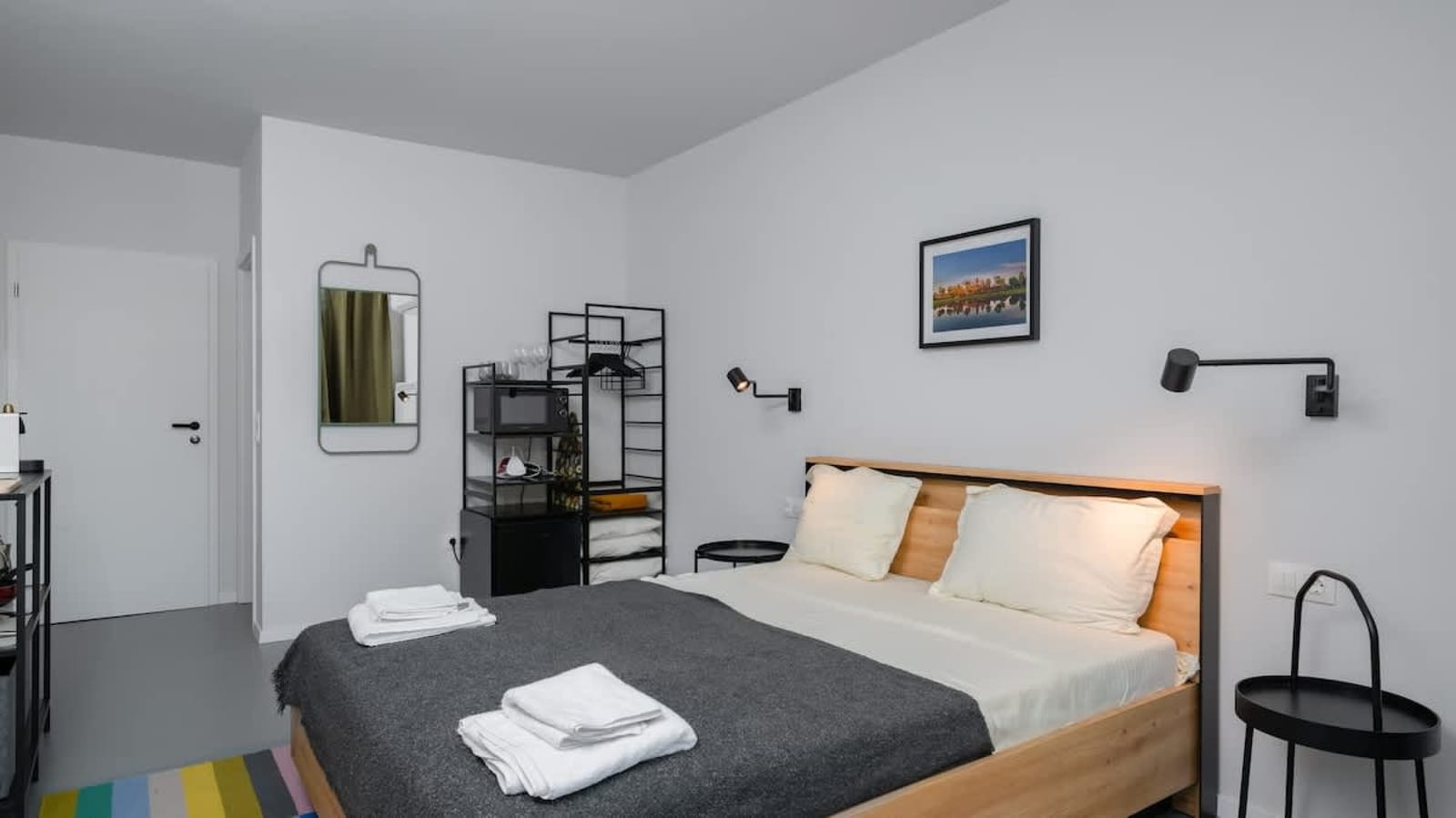 Aviva City Stay – Yellow Vibe Studio - Photo 6