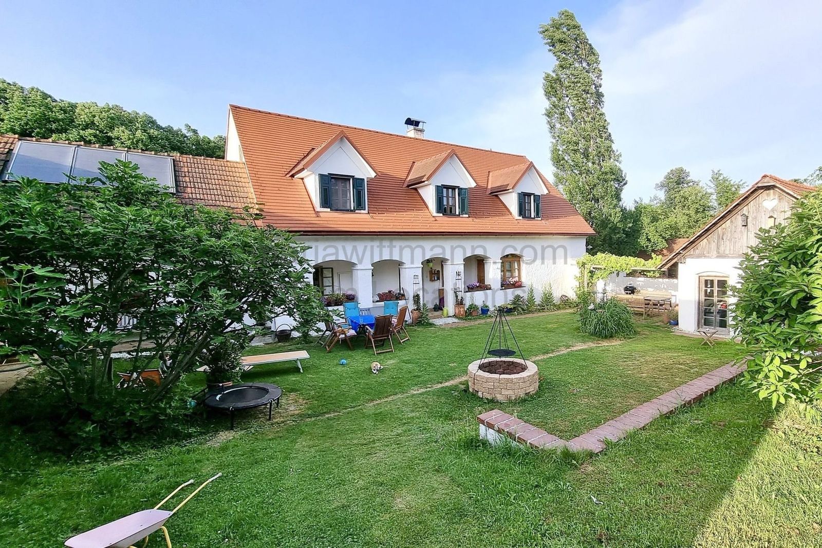 Location 260 - Photo 15