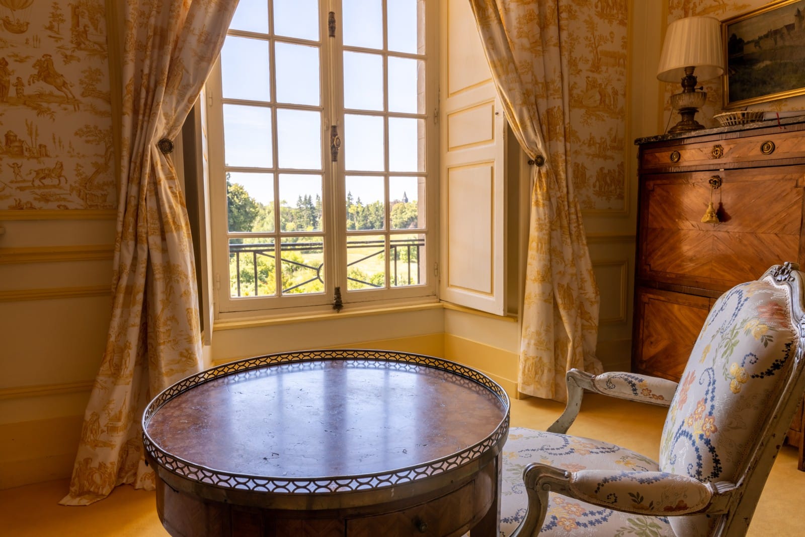 Authenticity and elegance in the Loire Valley, France - Photo 26