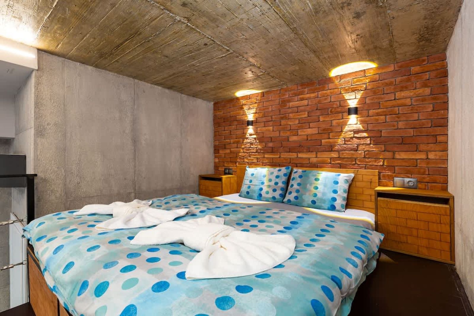 Industrial-style 2BD Loft with Parking Spot - Photo 12