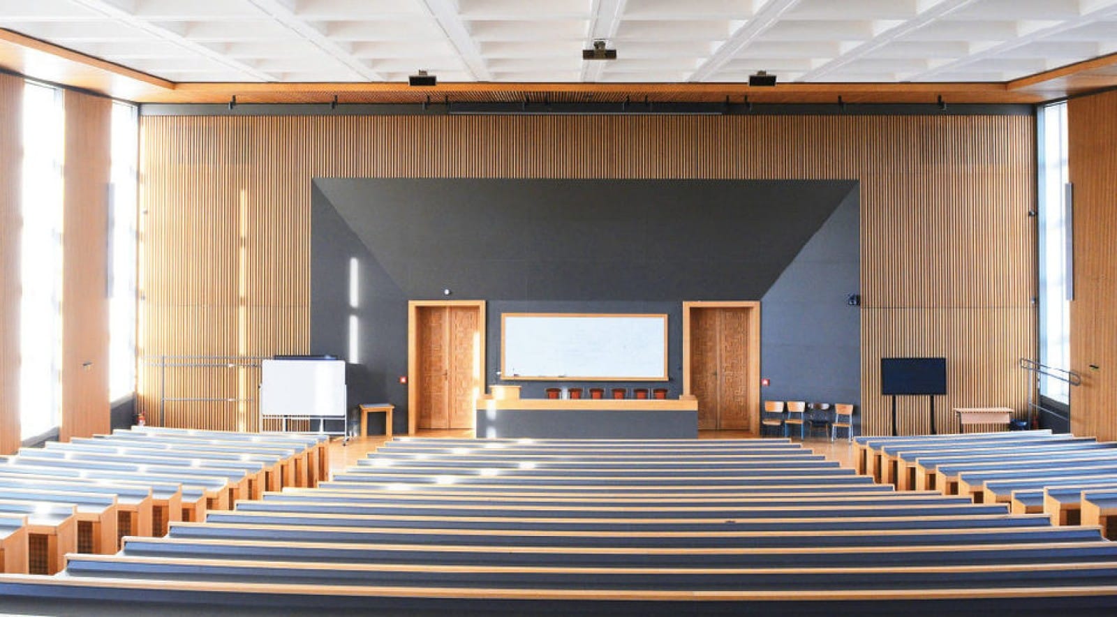 SOFIA UNIVERSITY ST. KLIMENT OHRIDSKI - Photo 13