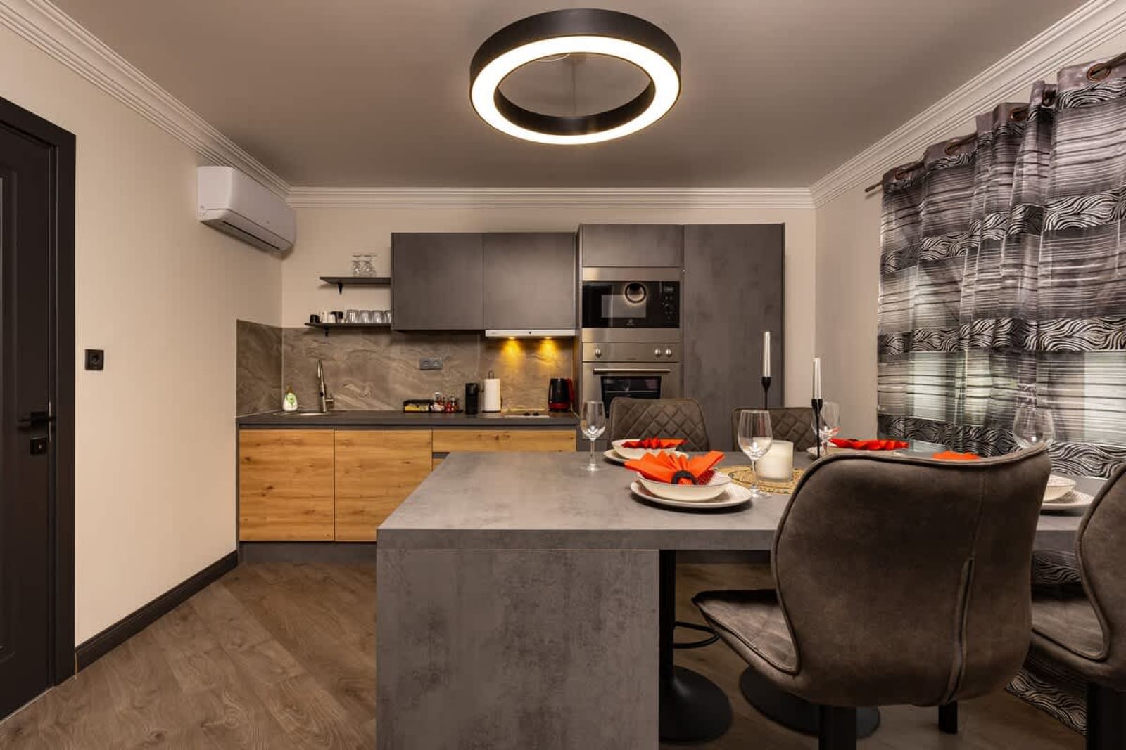 Central Apartments with Garden view - Apt No. 6 - Photo 8