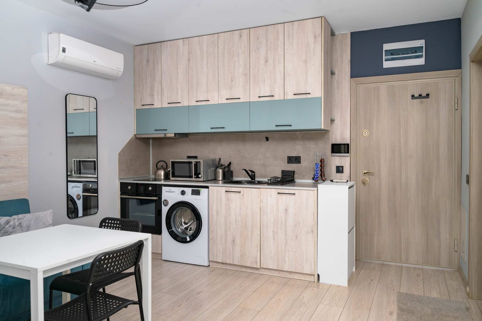 Compact Comfort Studio - Photo 9