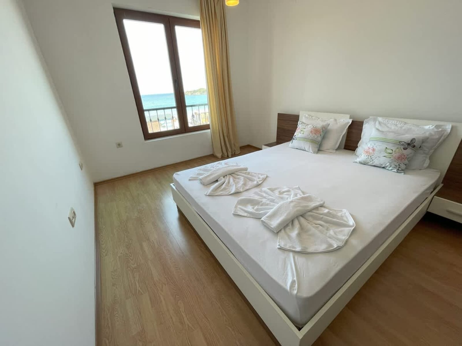 Apartment with Sea View in Rocamar - Photo 21