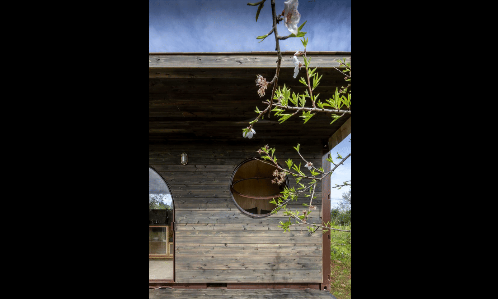 Cargo House - Photo 15