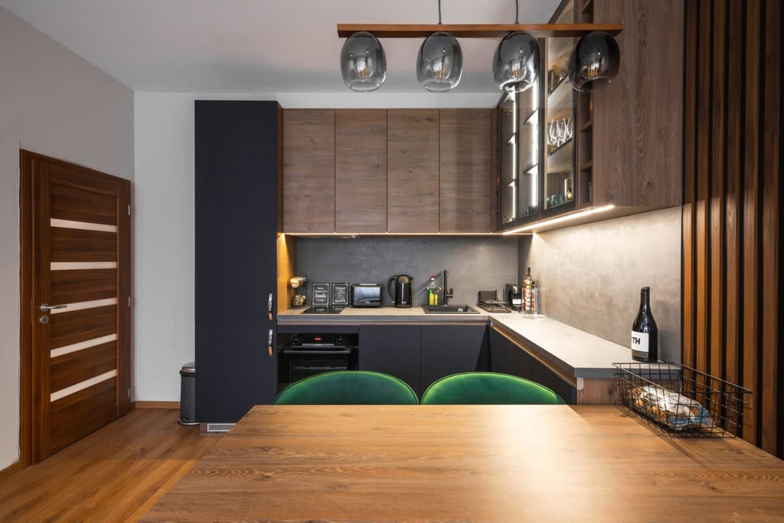 Lux Flat next to Park with working space - Photo 10