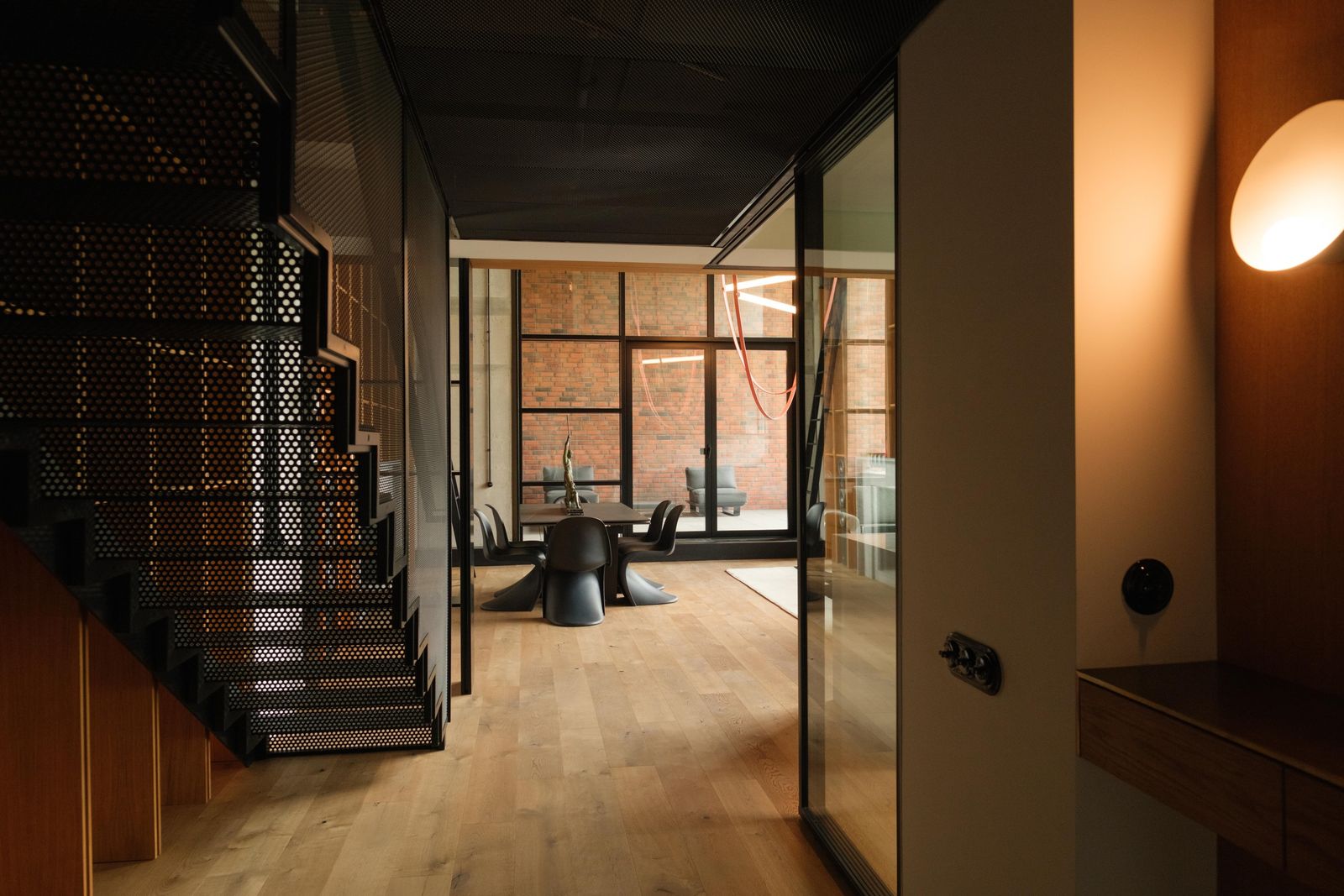 Brick Loft - Photo 10