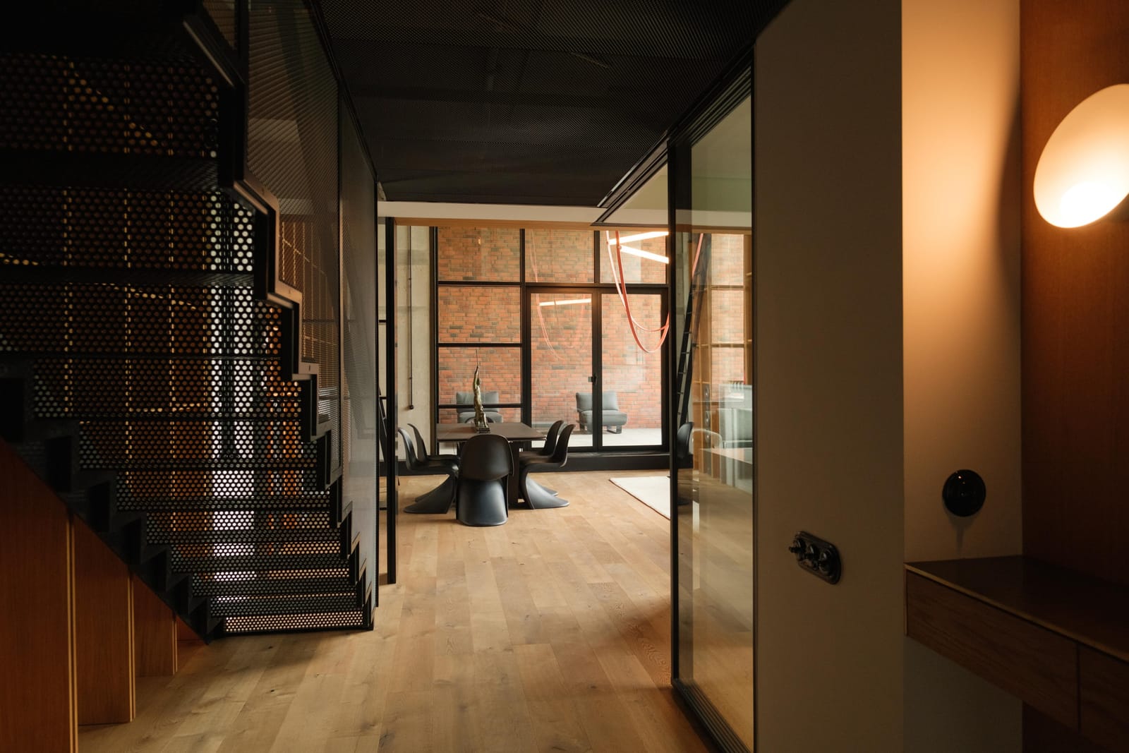 Brick Loft - Photo 10
