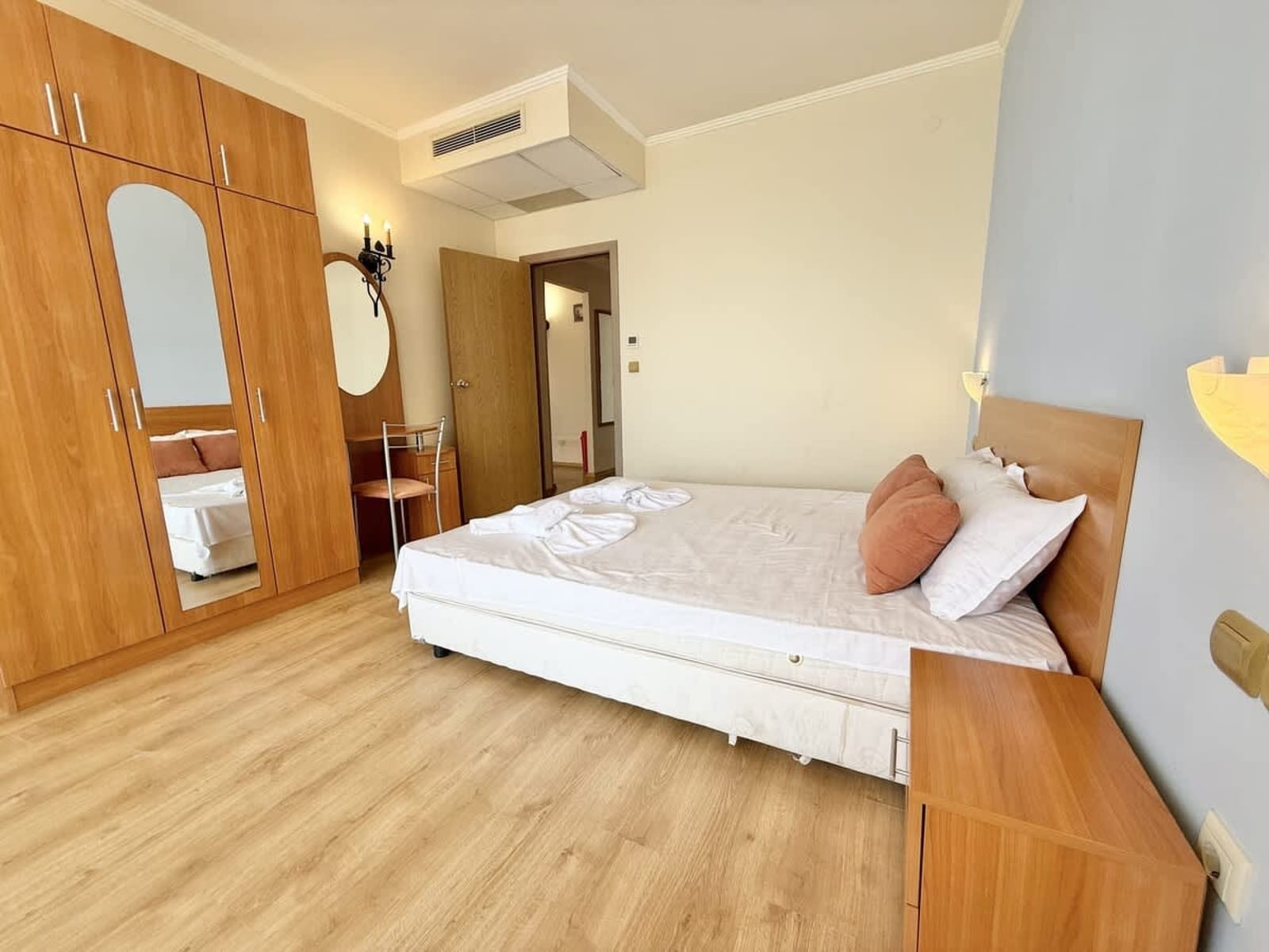 Andalusia Pool view apartment - Photo 32