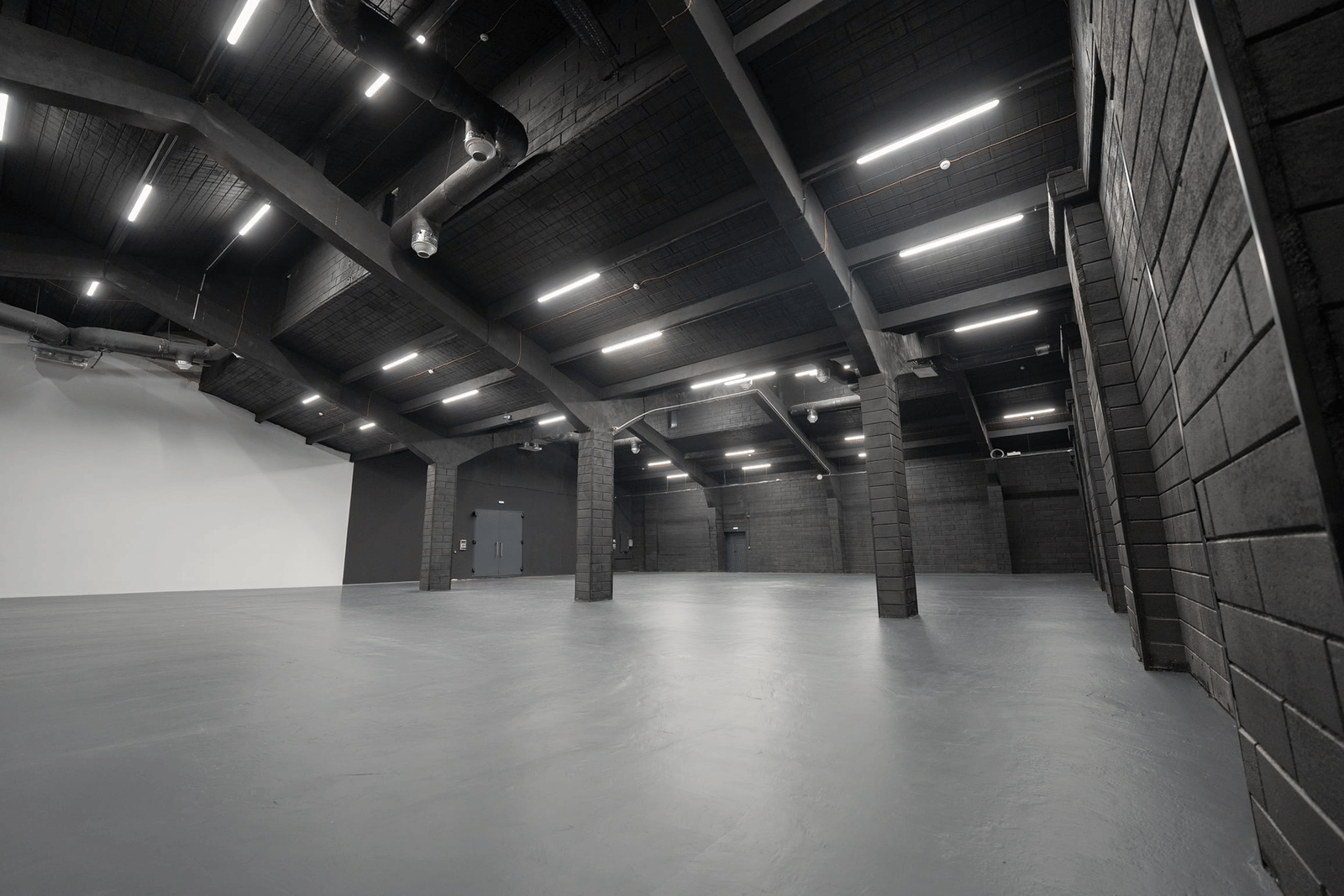 Central Studio RED - Photo 2