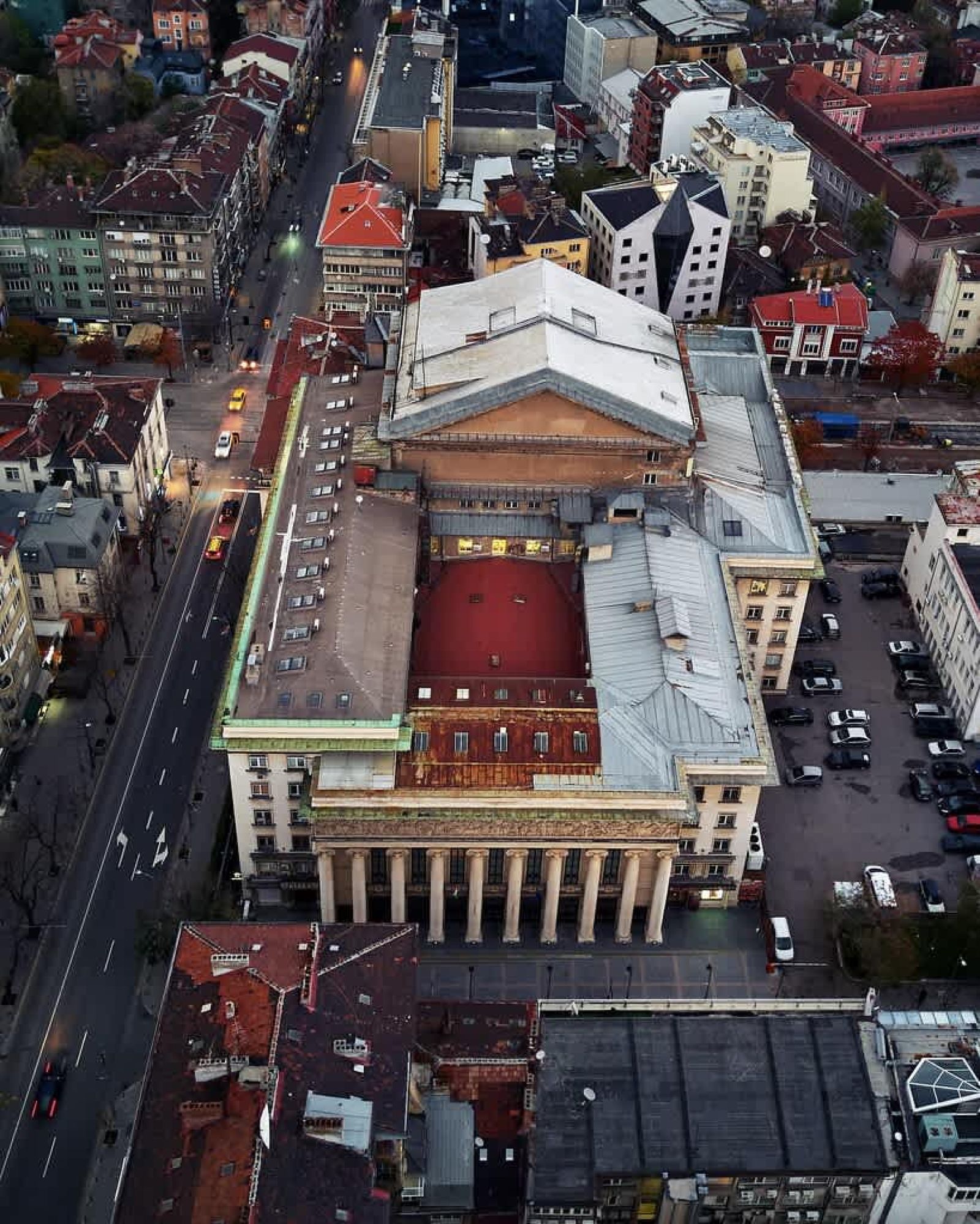 Modern 1BD Apartment in Sofia Center | Lift &amp; AC - Photo 13