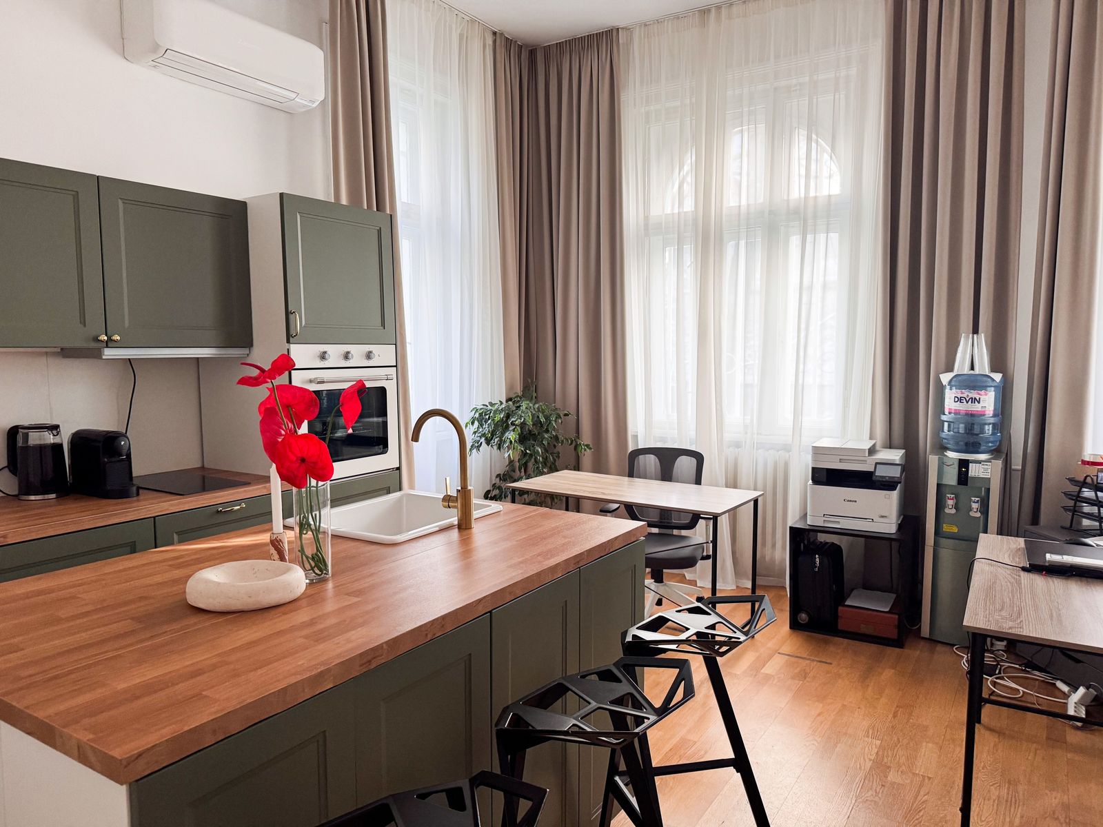 The Filmmaker's Factory - Photo 48