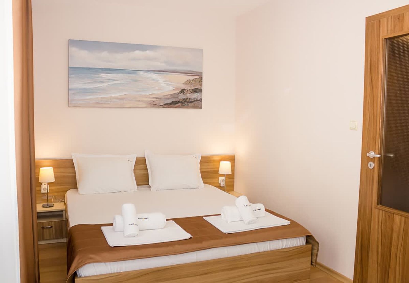 Bright Studio in Top Central Location in Varna - Photo 2