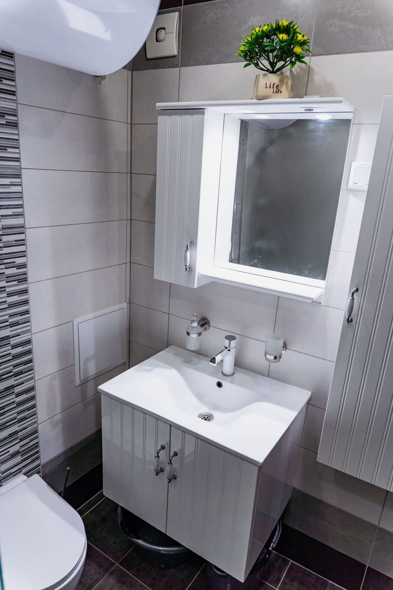 Viewtopia – Where Varna Glows Beneath Your Feet - Photo 23