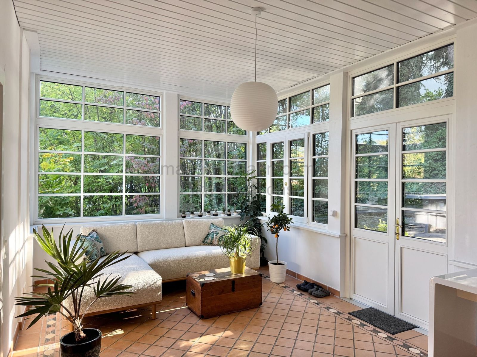 Location 273 - Cover Photo