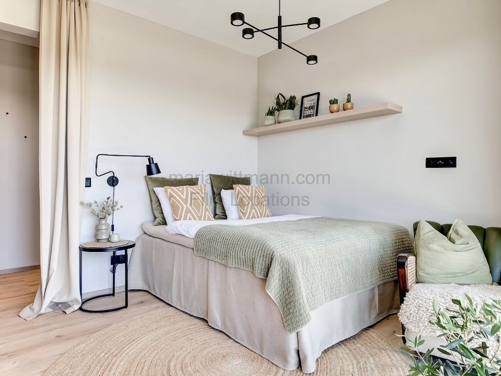 Location 517 - Photo 14