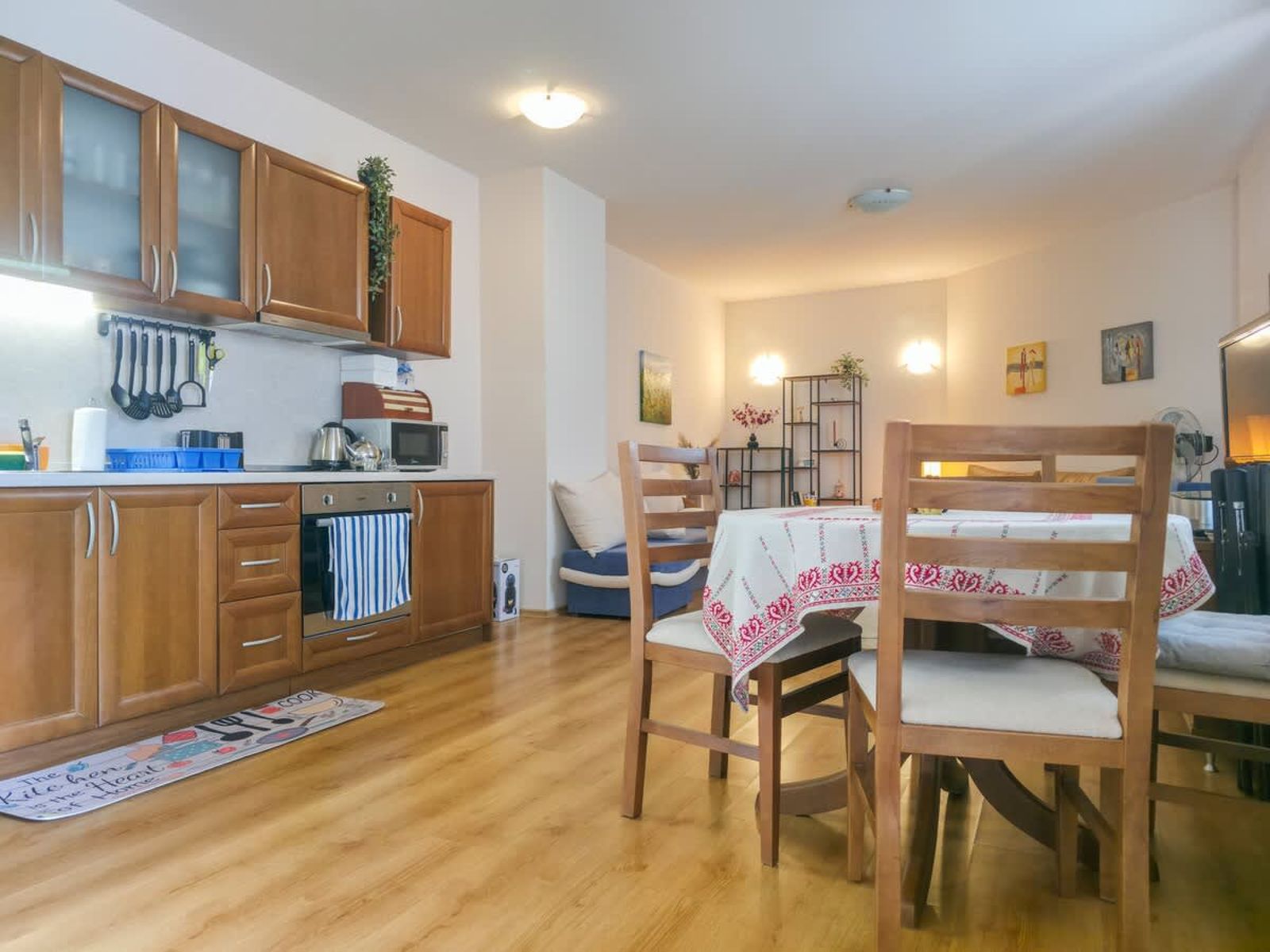 Charming 1BD Flat at Edelweiss Inn, Bansko - Photo 8