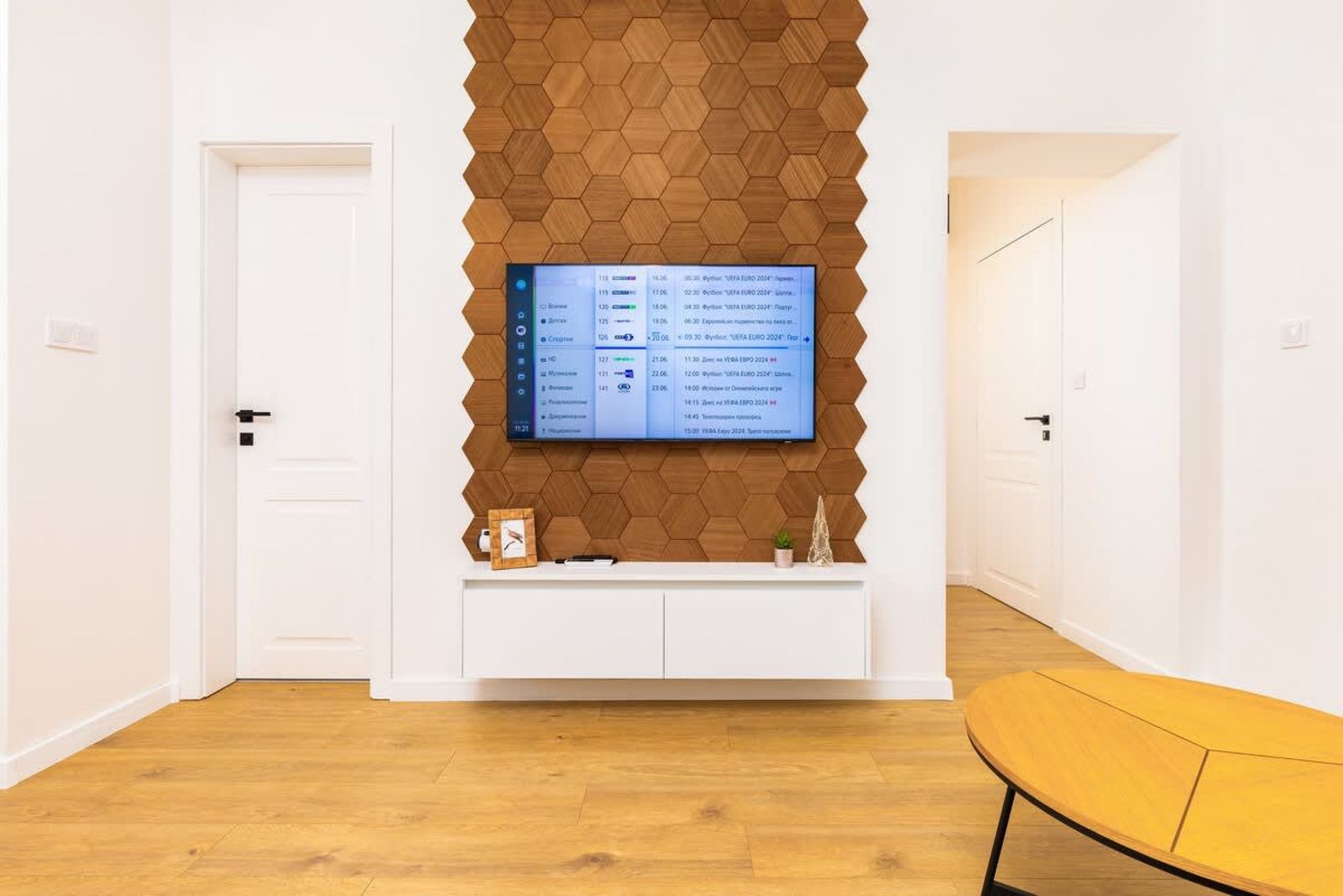 Happy People Plovdiv 1-BD Apartment - White - Photo 24