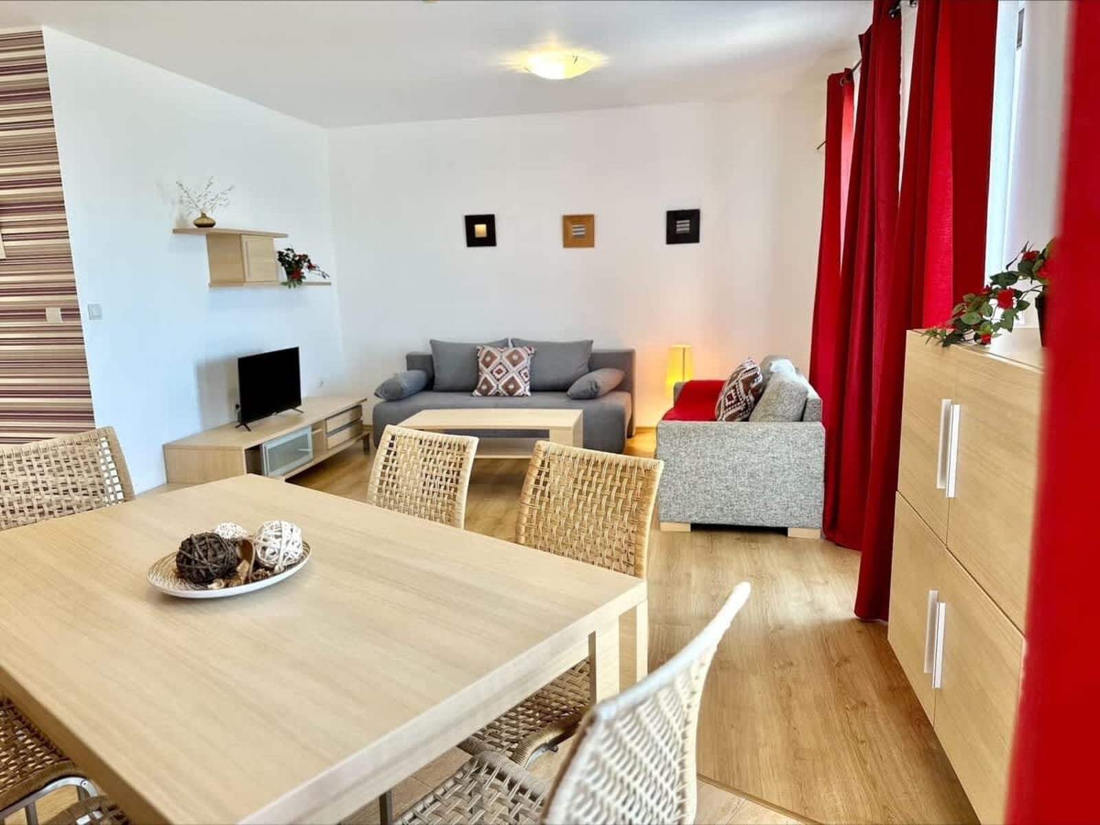 Cozy Aheloy  2 bed  Lux view - Photo 8