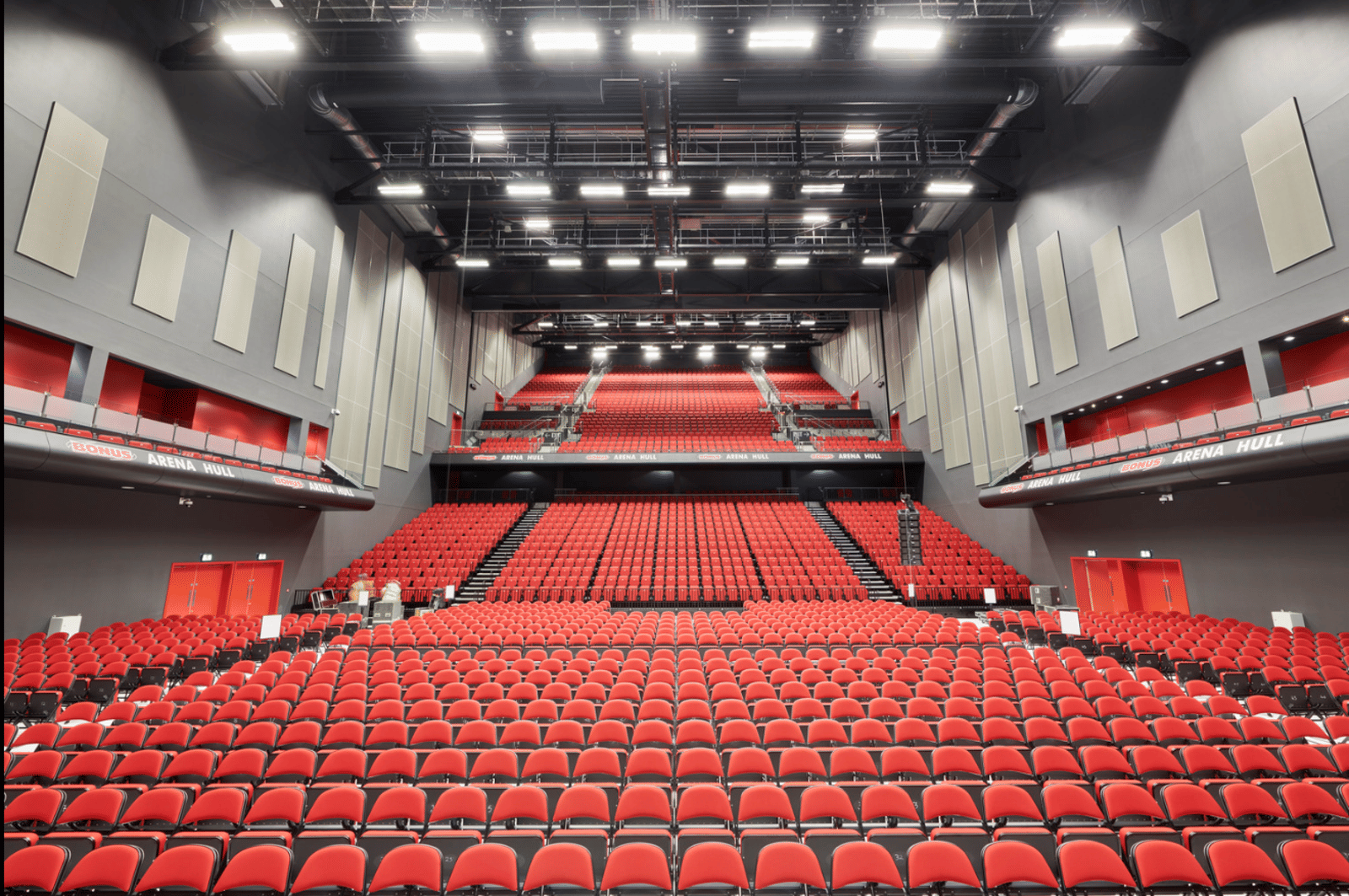 Bonus Arena Hull - Photo 2