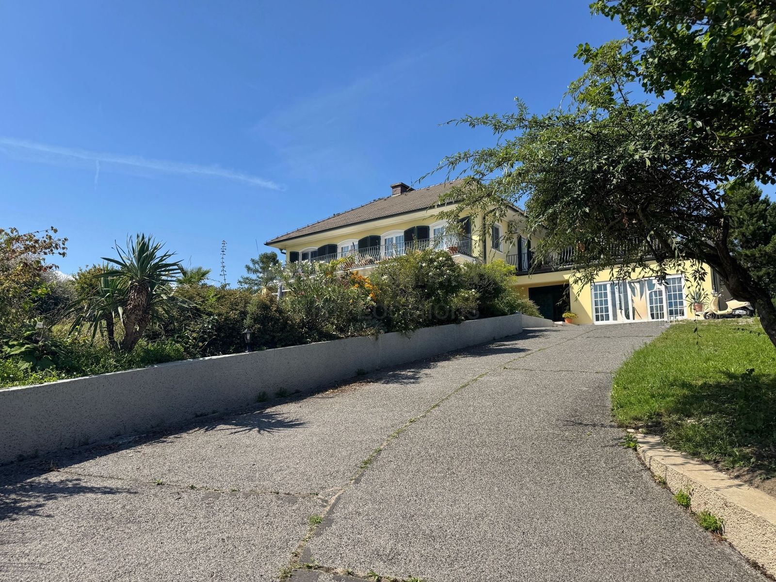 Location 516 - Photo 2