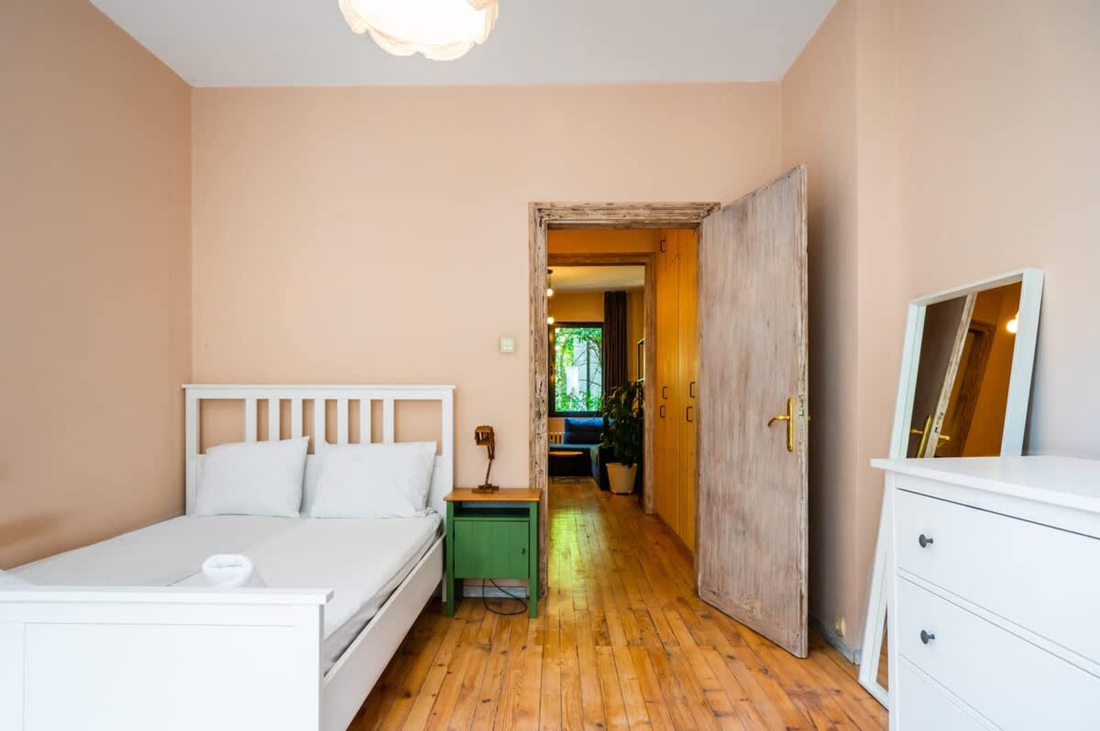 Cozy 1BD Flat in Sofia City Center + Workspace - Photo 14