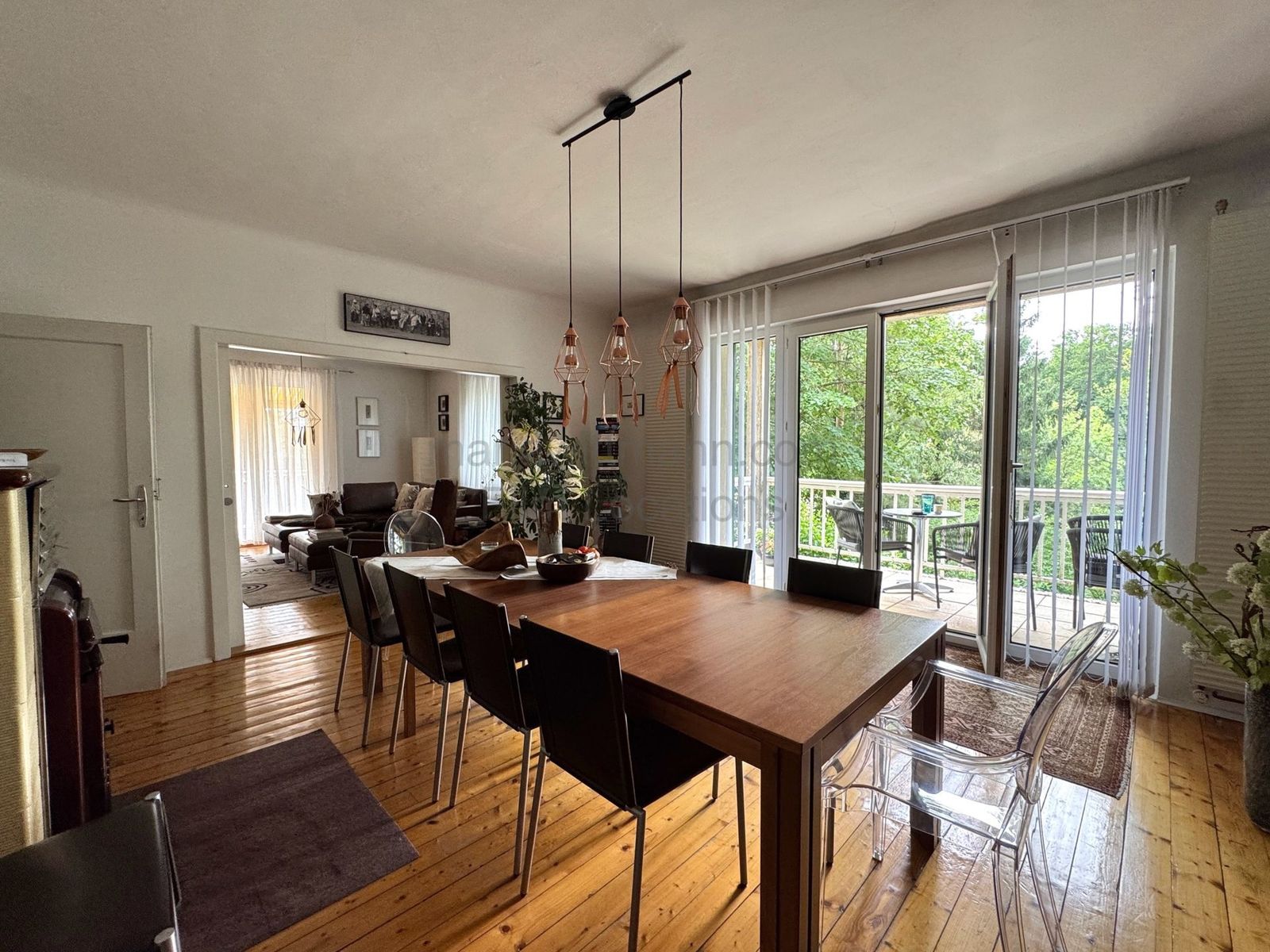 Location 493 - Photo 16