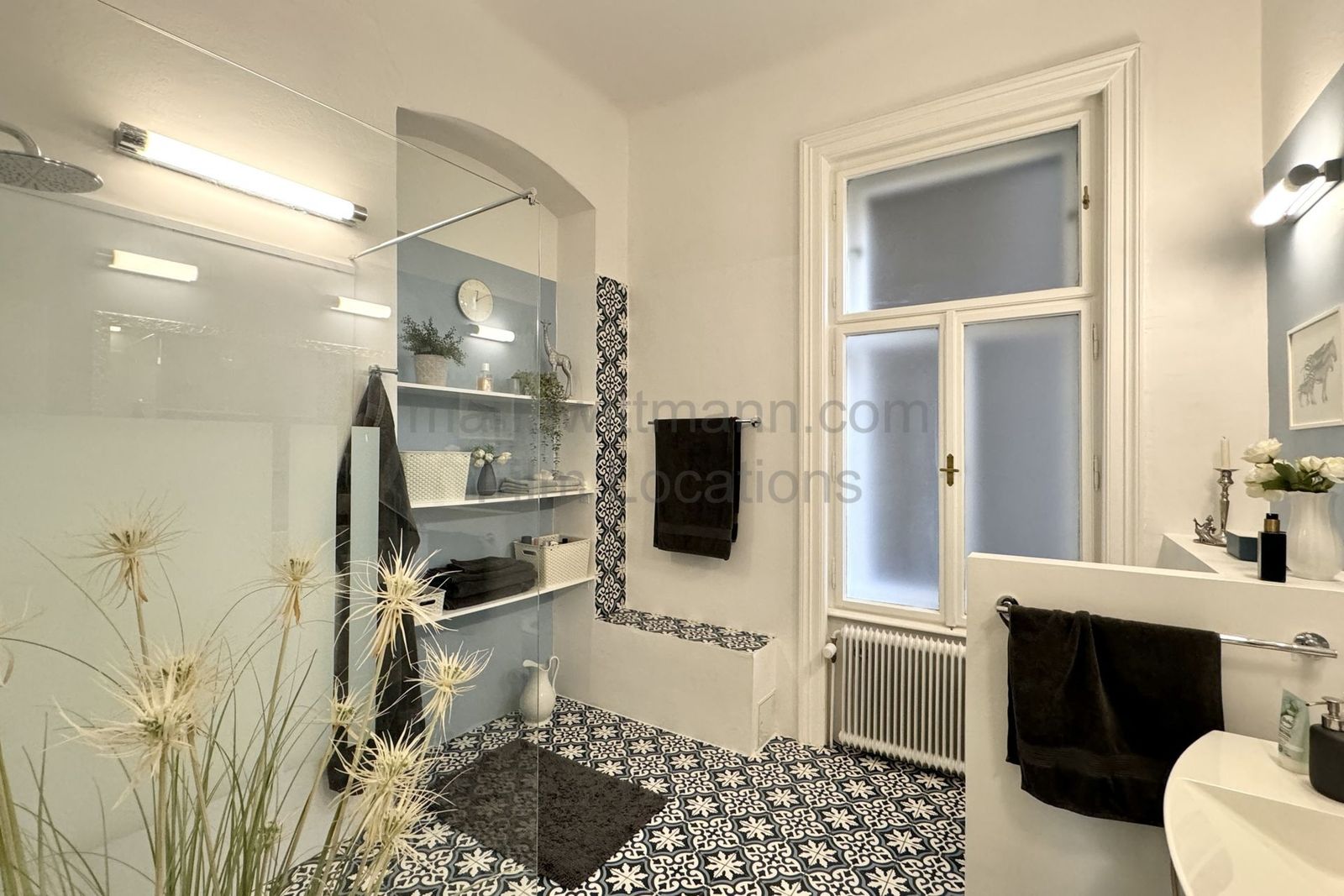 Location 120 - Photo 4