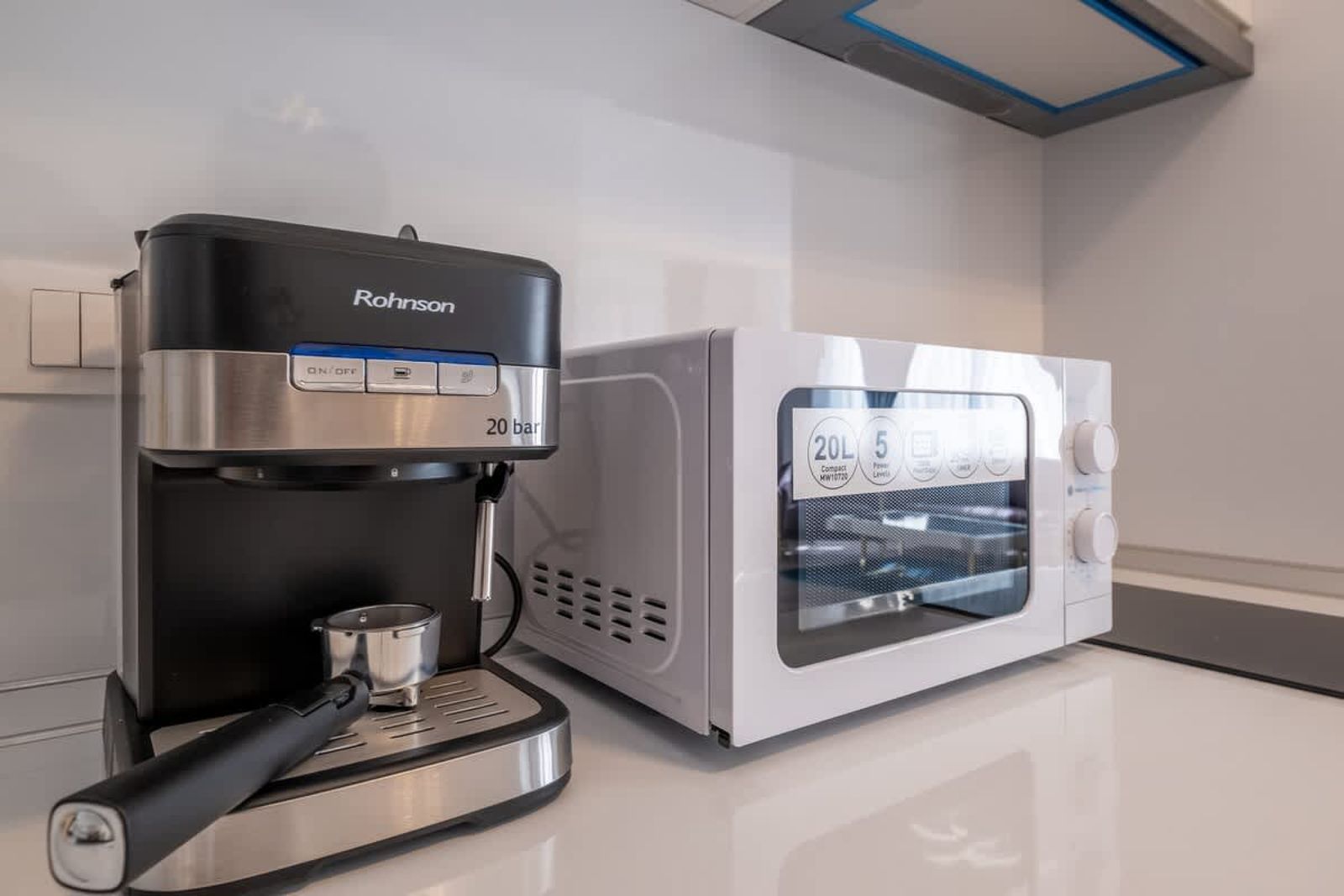 Elegant Deluxe - 2 Bedrooms apt. - Photo 12