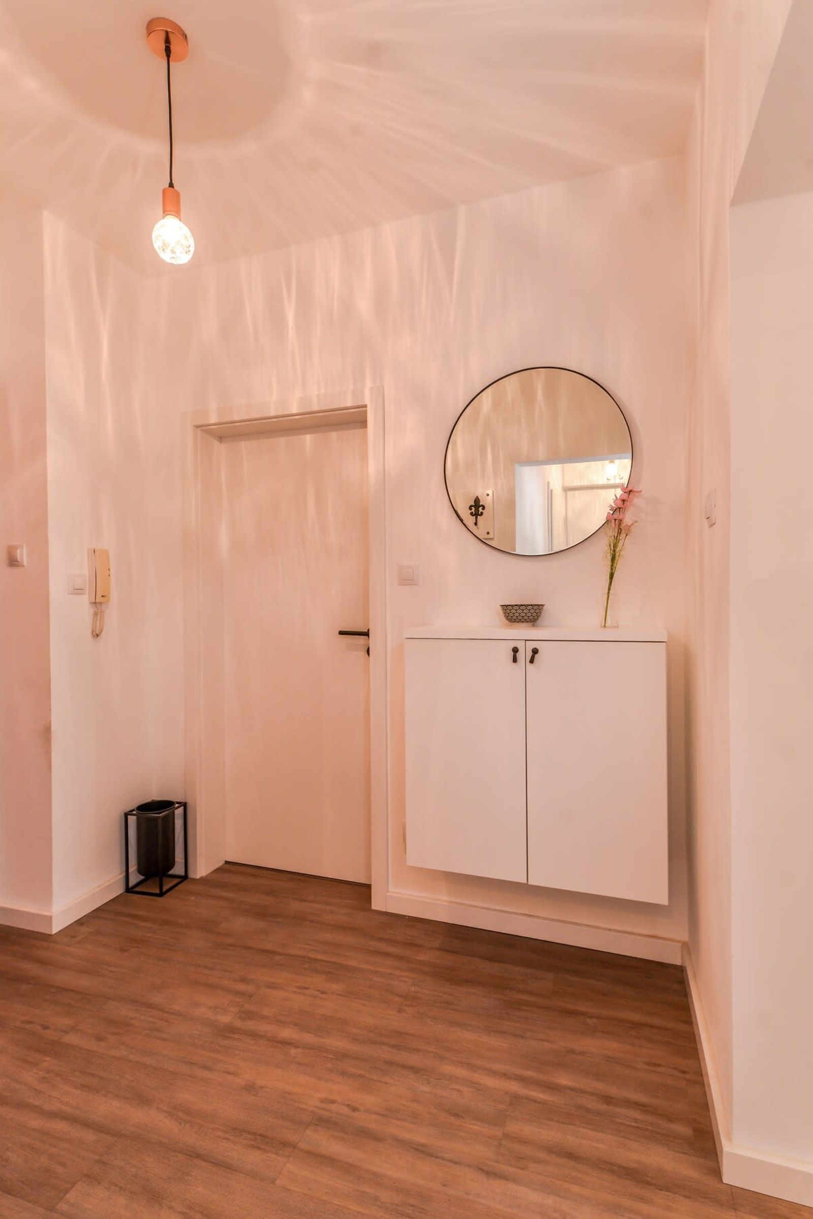 Stylish 2BD Flat w Balcony &amp; Fast WiFi - Lozenets - Photo 33