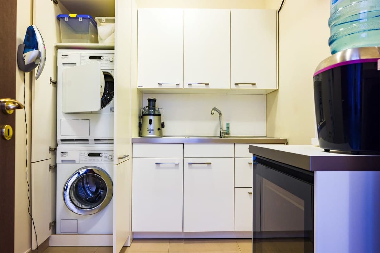 Luxury Villa with Pool- 4 Bedrooms in BlackSeaRama - Photo 27