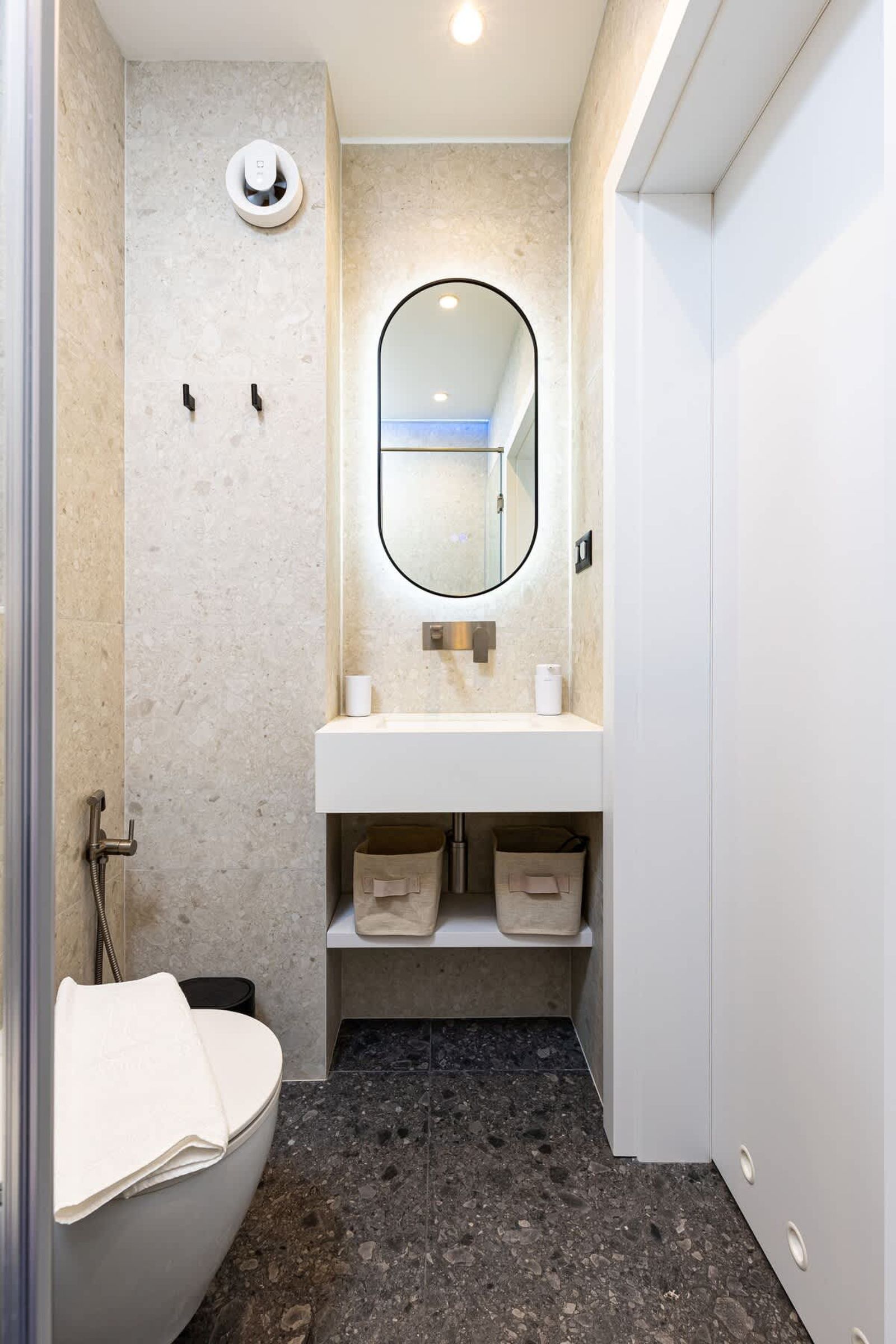 Modern 1BDR Apartment in a New Building - Photo 19