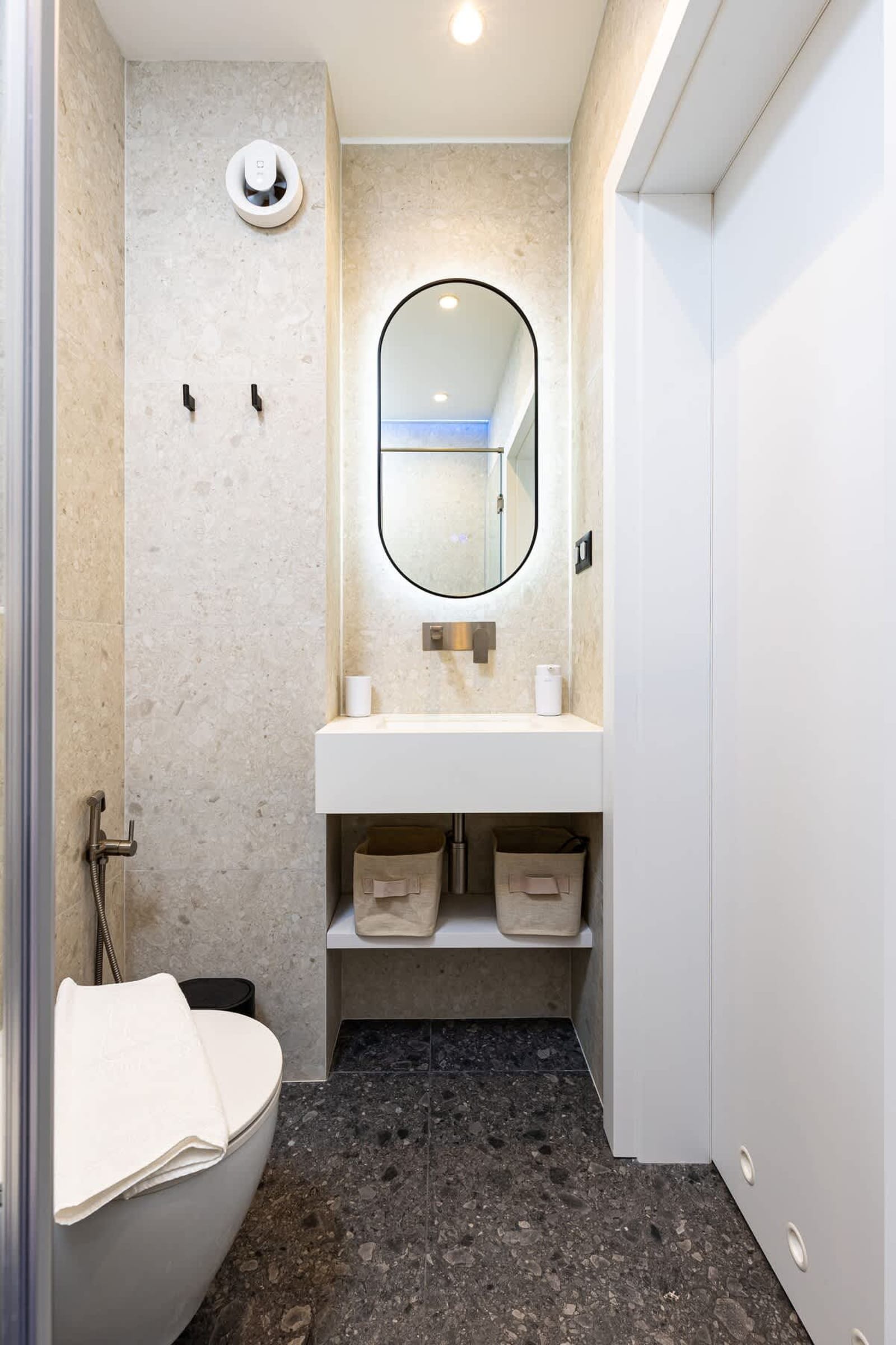 Modern 1BDR Apartment in a New Building - Photo 19