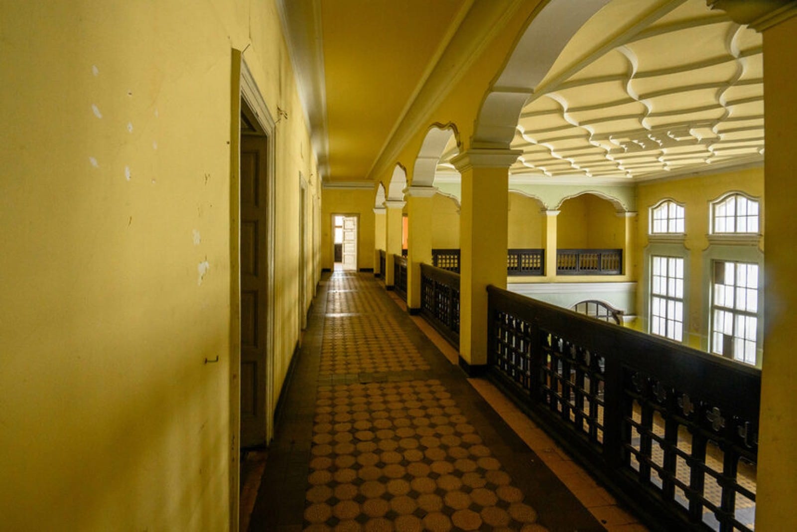 Period train station from the turn of the 20th Century_11