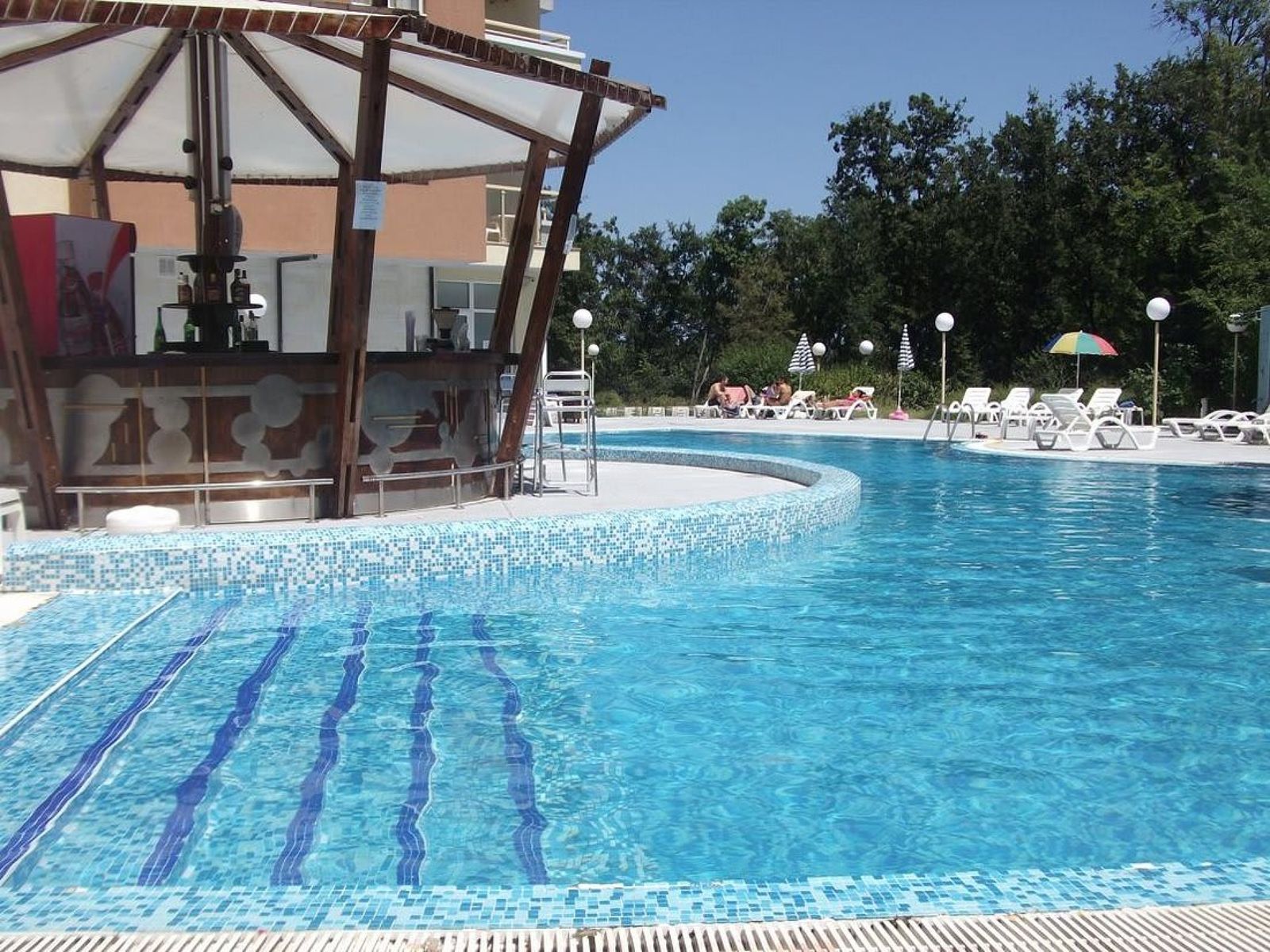 Cozy Retreat with Sea View &amp; Balcony | Nikea Park - Photo 20