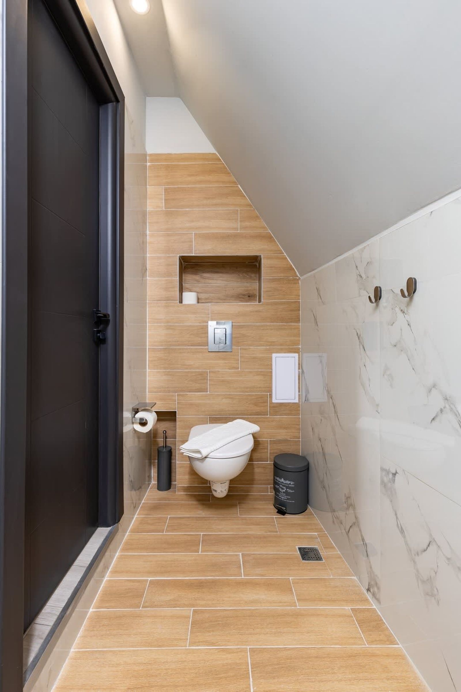 Central Apartments with Garden view - Apt No. 7 - Photo 11