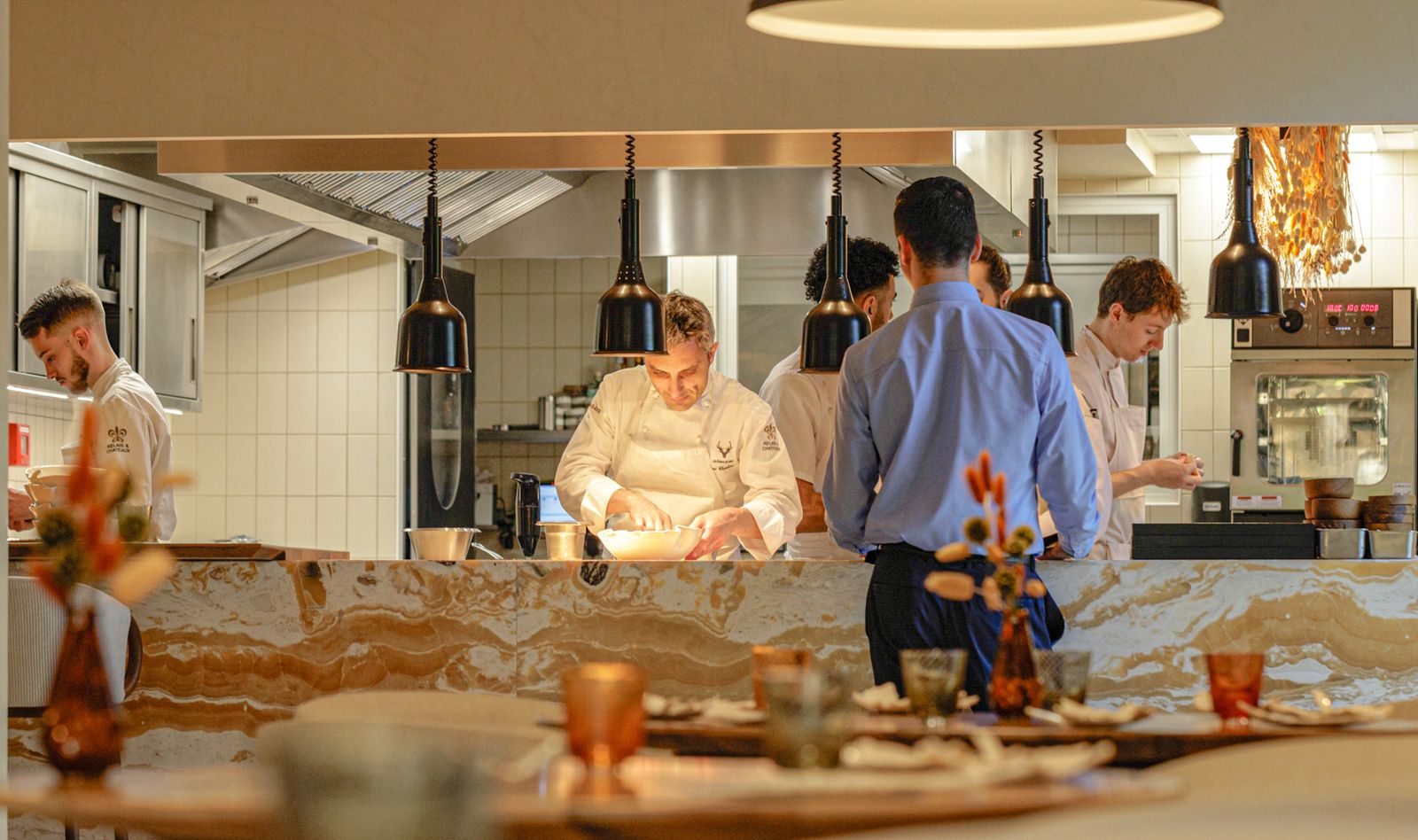 Le Corot restaurant - A Michelin star restaurant in the vaults of the property, with an elegant setting - Cover Photo