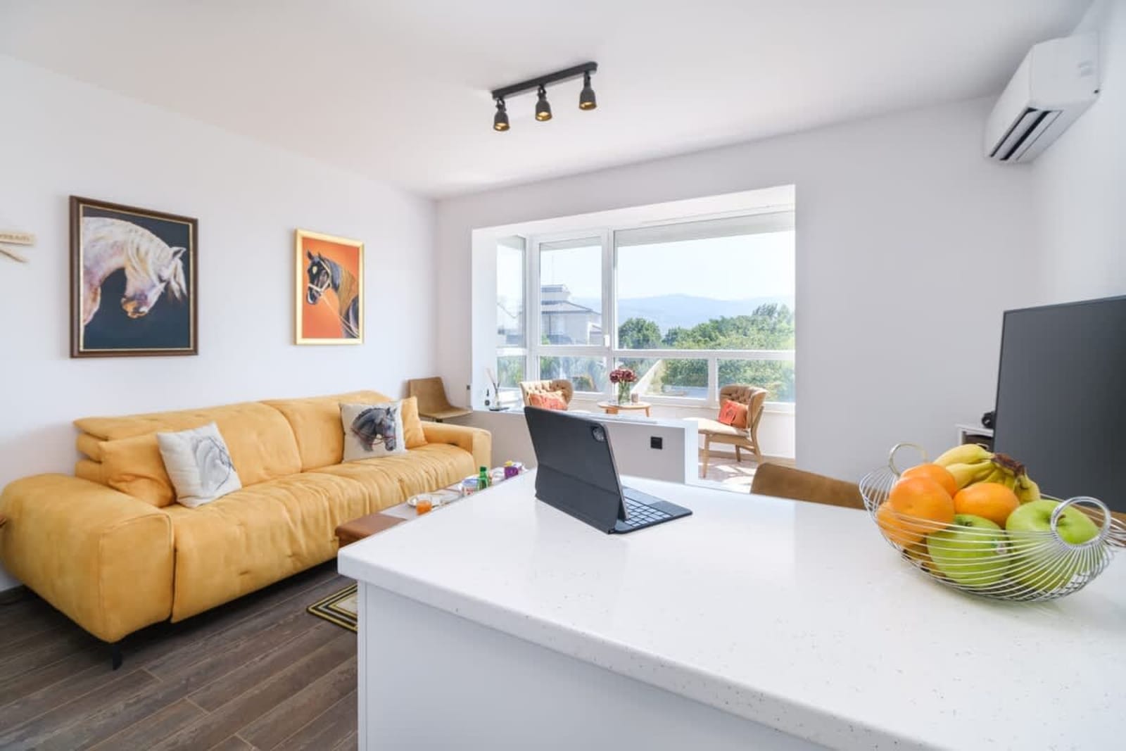 Serene Luxe Oasis Retreat on the Outskirts - Photo 27