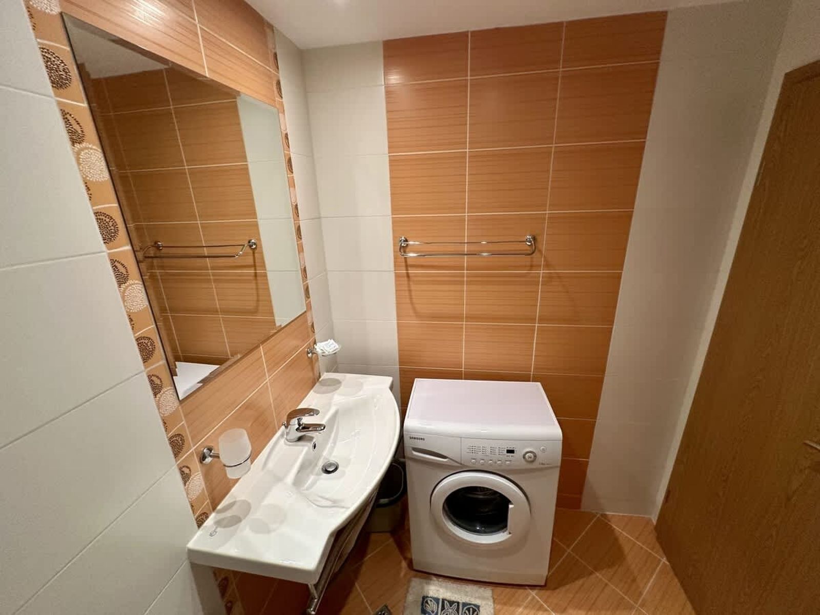 River Park Cozy Studio with pool view - Photo 18