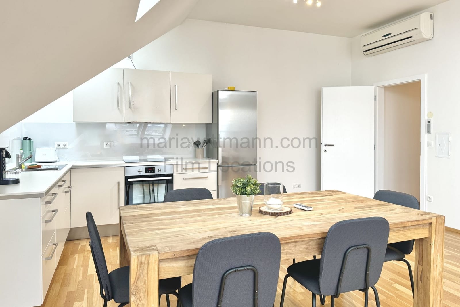 Location 130 - Photo 9