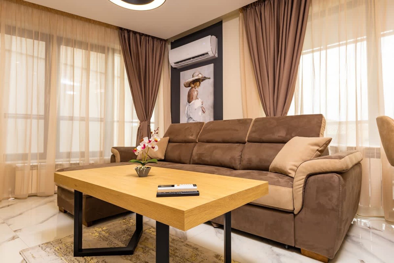 1-Bedroom Retreat near Plovdiv's Historic Old Town - Photo 9