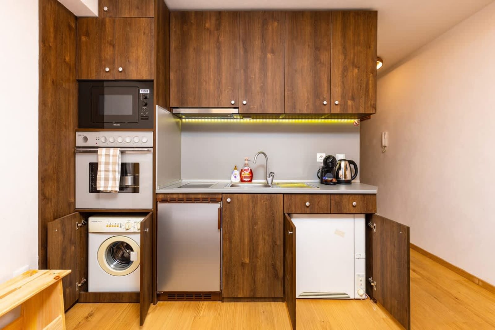 The Crash Pad Studio - Photo 3