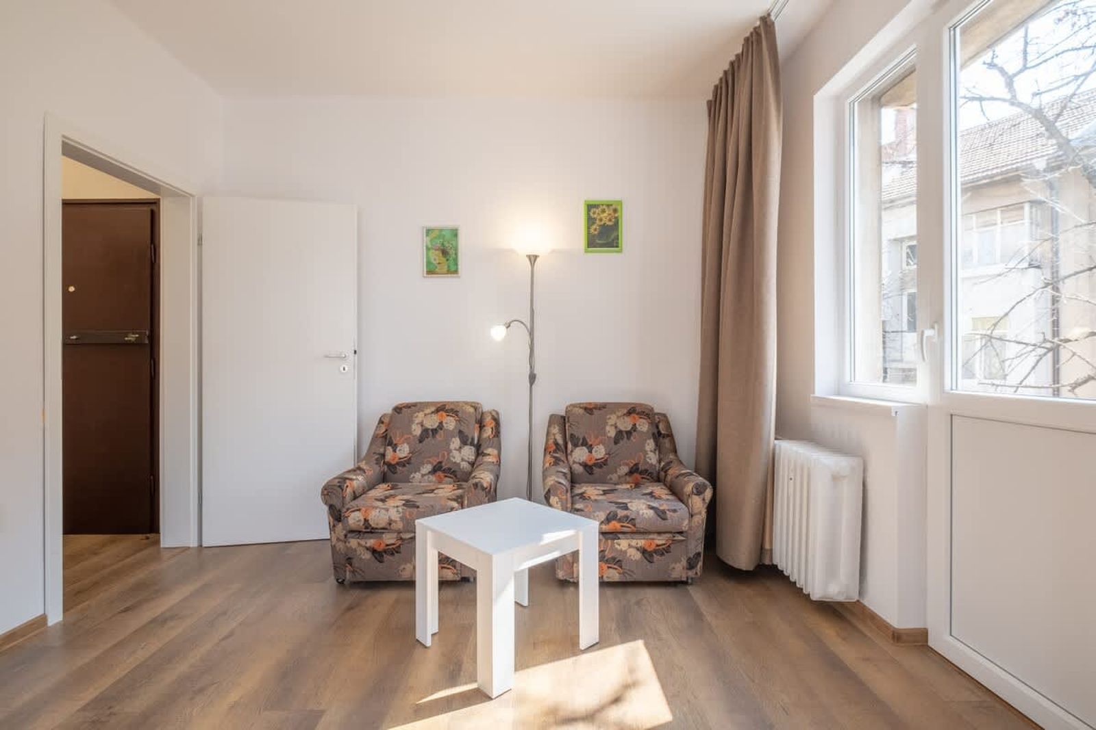 Peaceful downtown location - 2 bedroom apartment - Photo 11