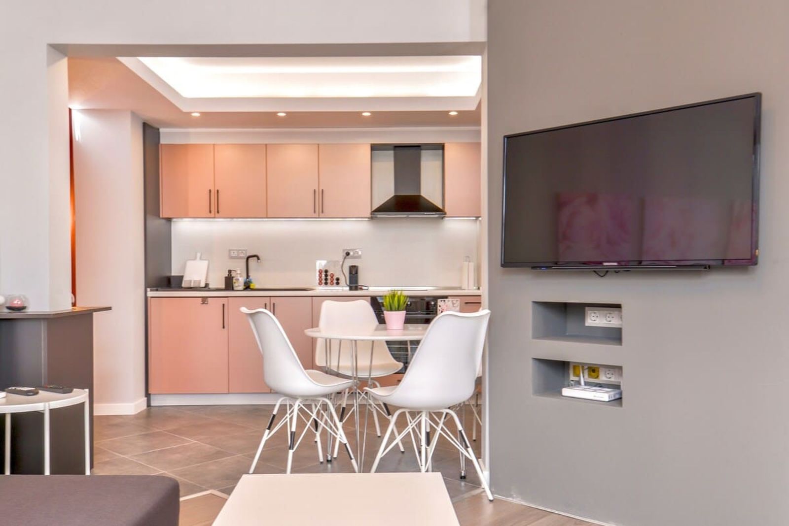 ROS? one bedroom designer apartment in city centre - Photo 5