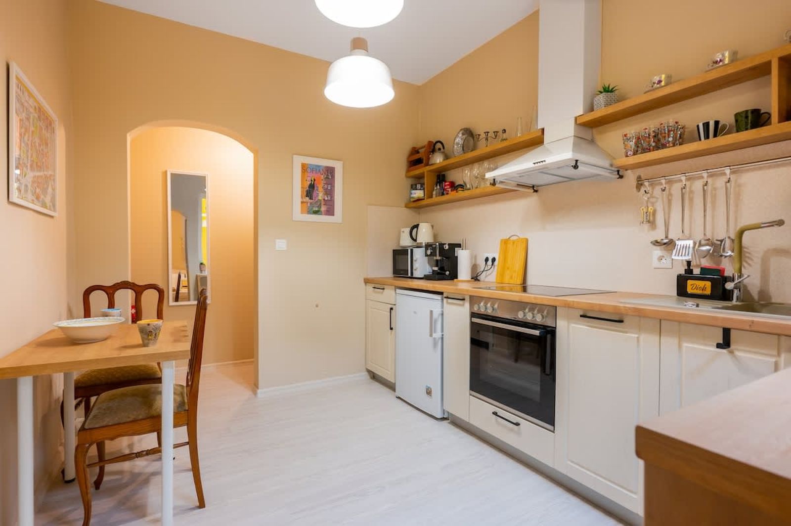 Central Stylish Suite &amp; Studio with Shared Terrace - Photo 36