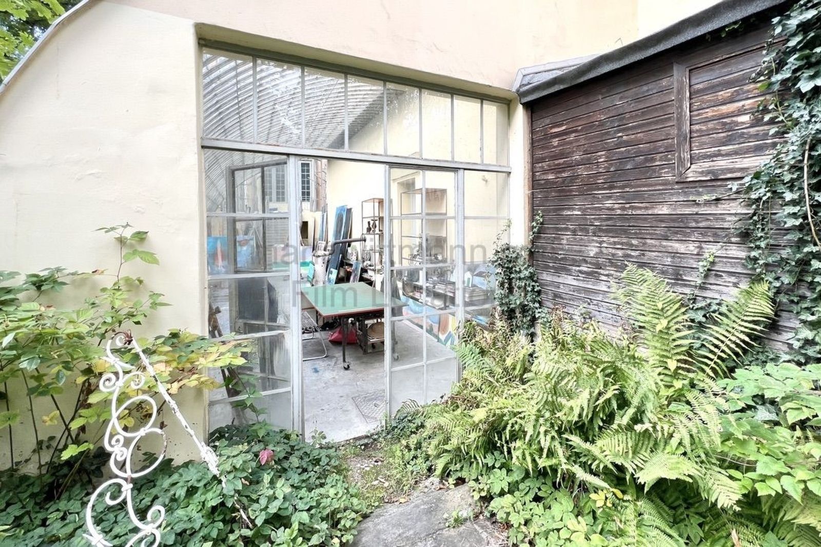 Historic Glass Conservatory and Artist Studio Space - Photo 26