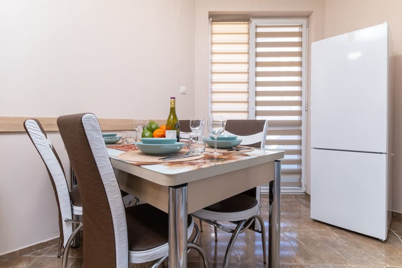 Comfortable 2BR Urban Getaway in City Center - Photo 17