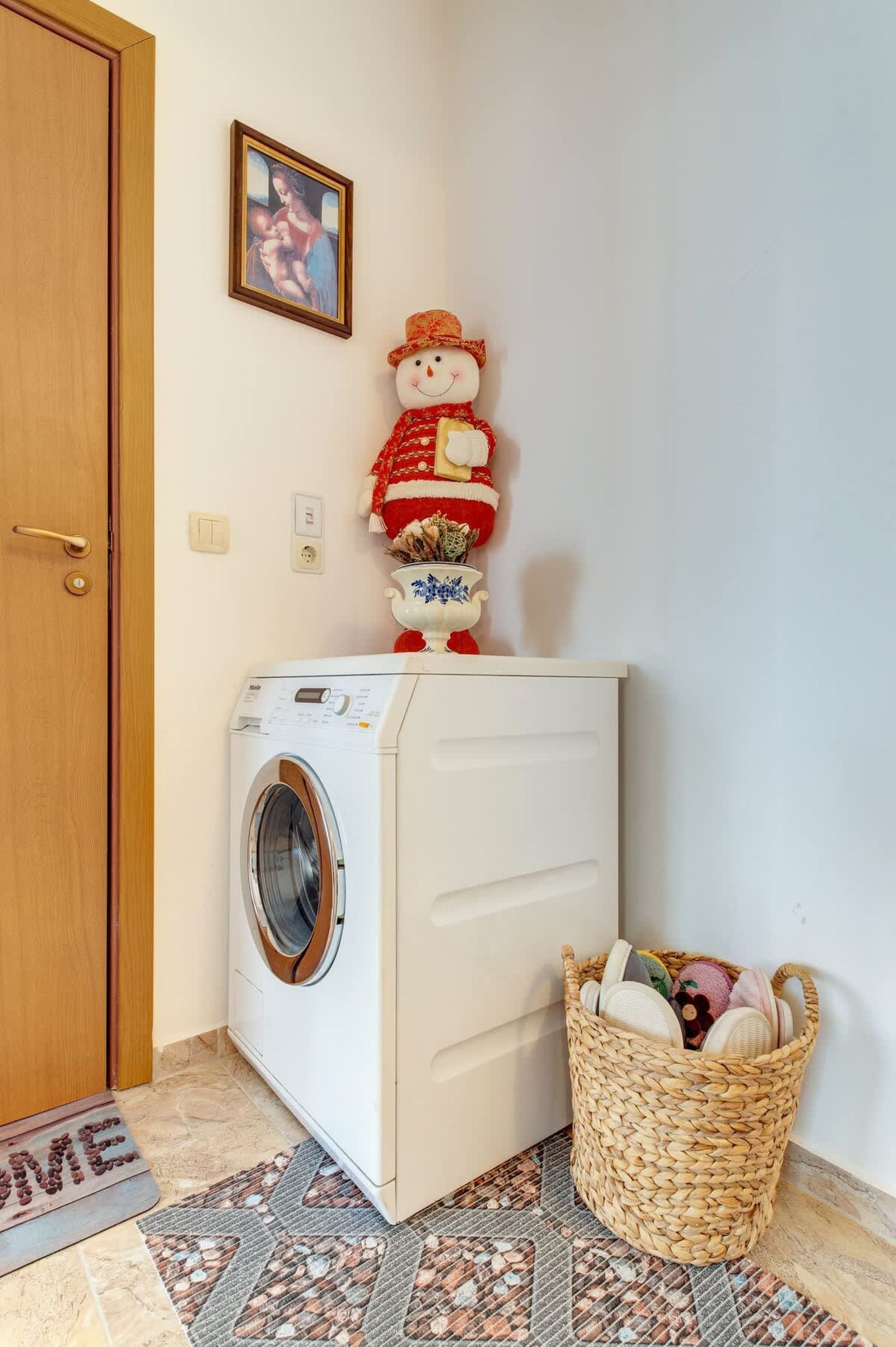 Villa Cometa 1BD - Balcony &amp; Near Slope 7 - Photo 13