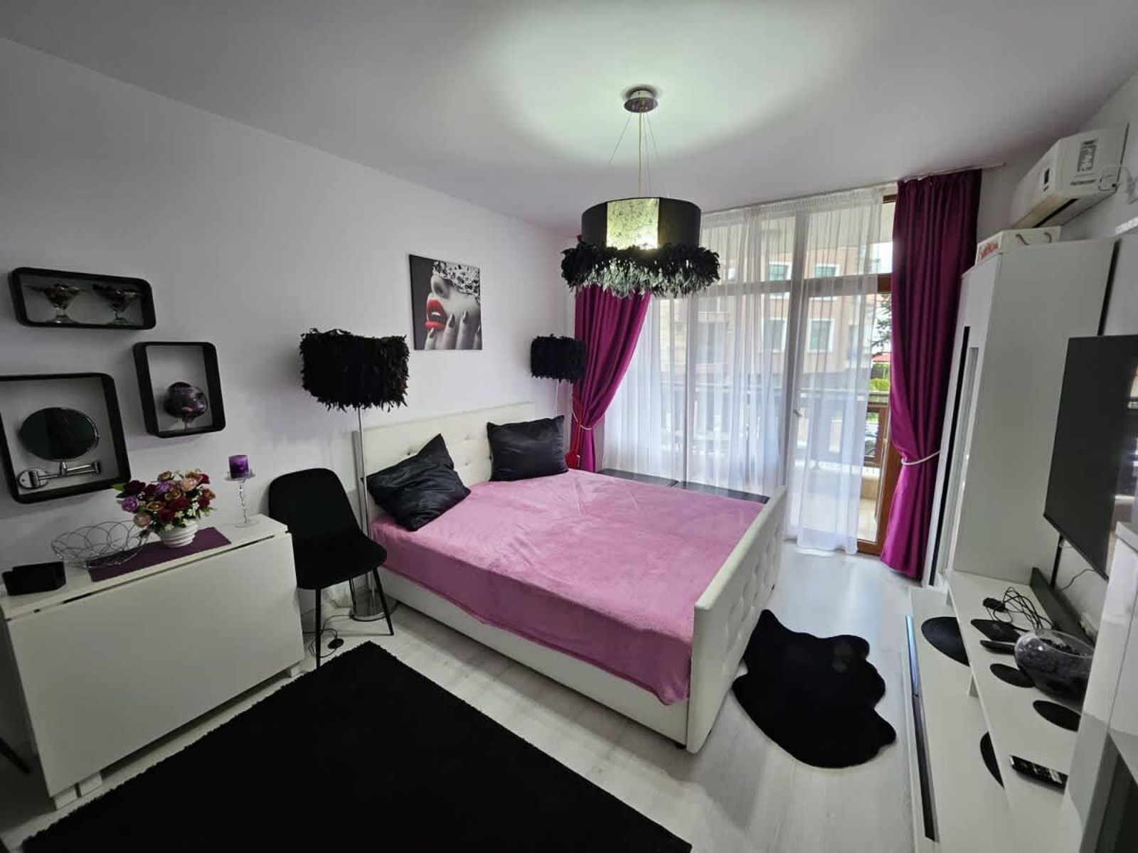 Romantic Sensual Retreat Studio by Flat Manager - Photo 5