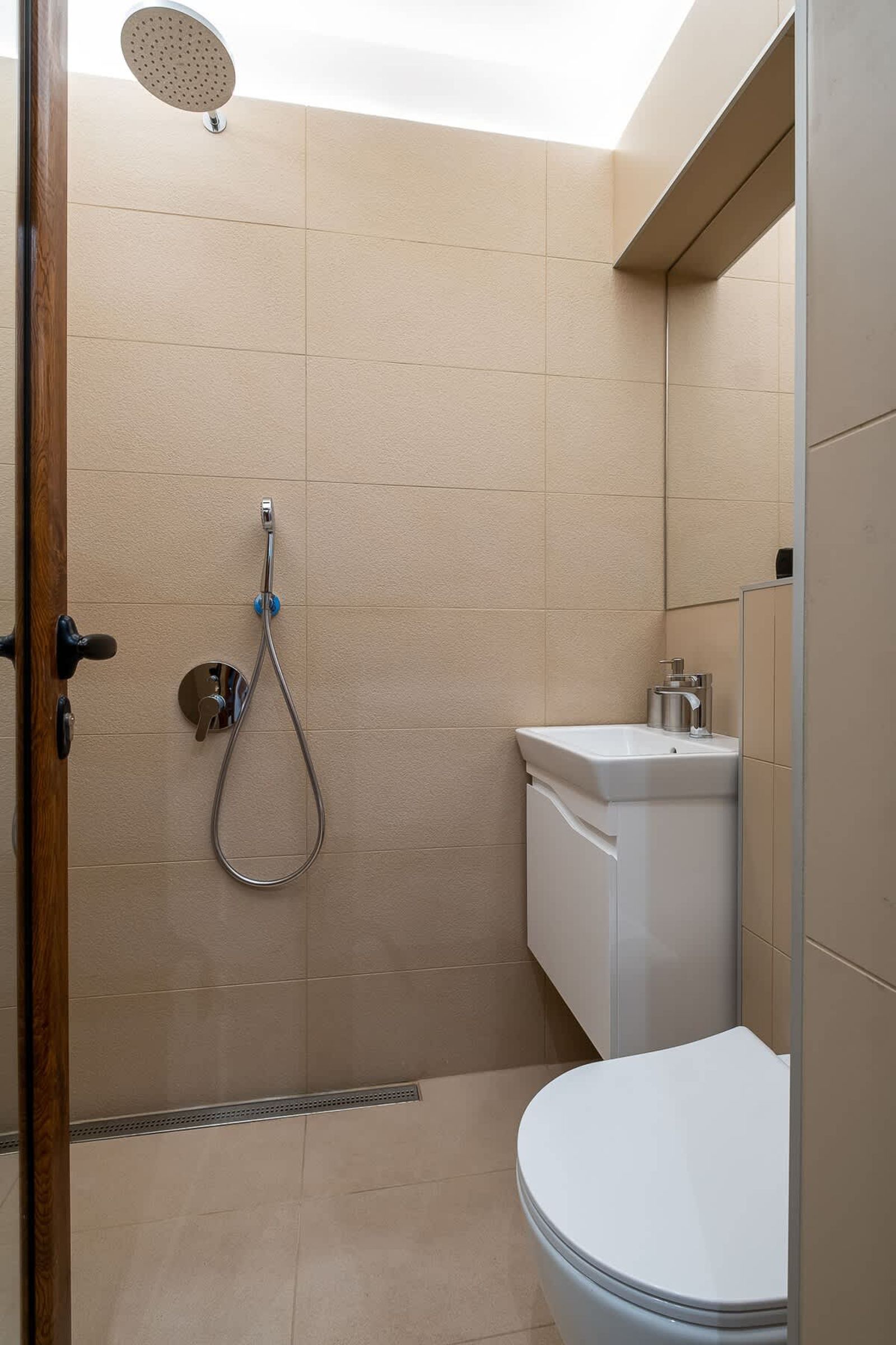 Bohemia - New Apartment with Stylish Design - Photo 17